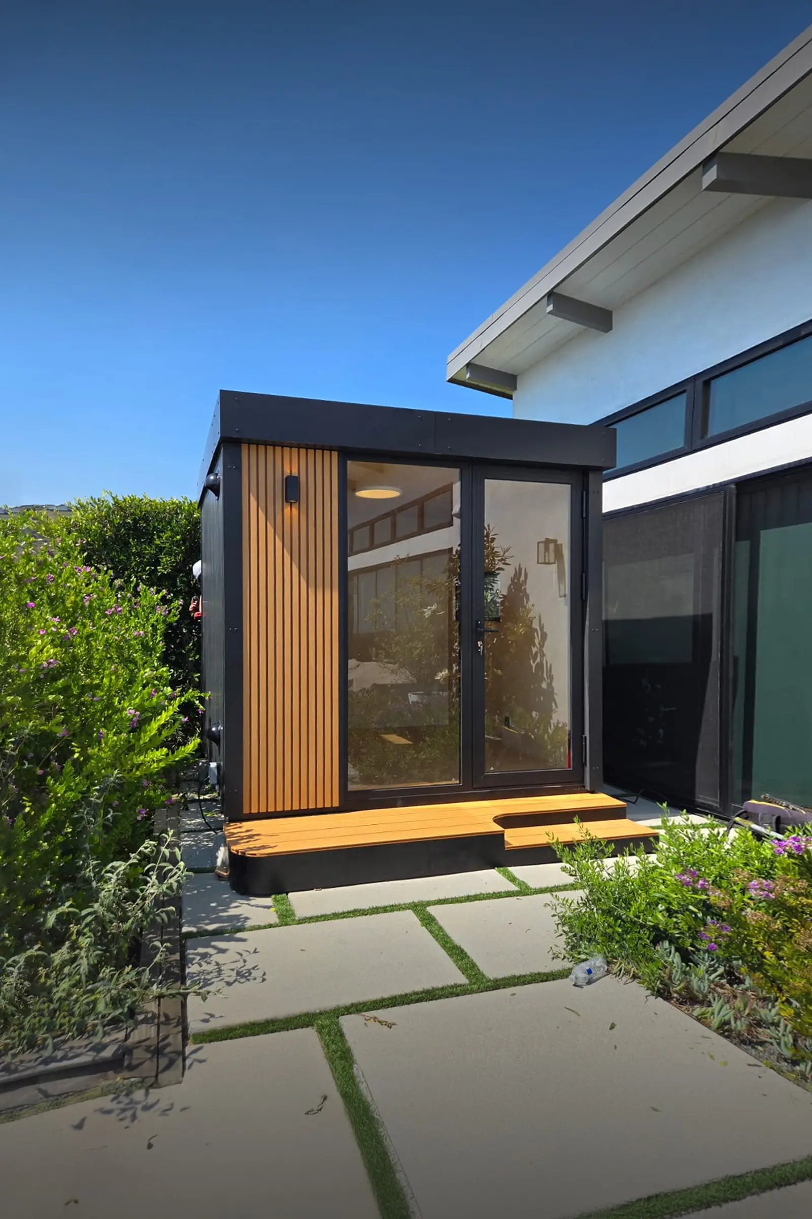 トップス neighborhood home setup Mini Backyard Office Shed | Autonomous WorkPod mini