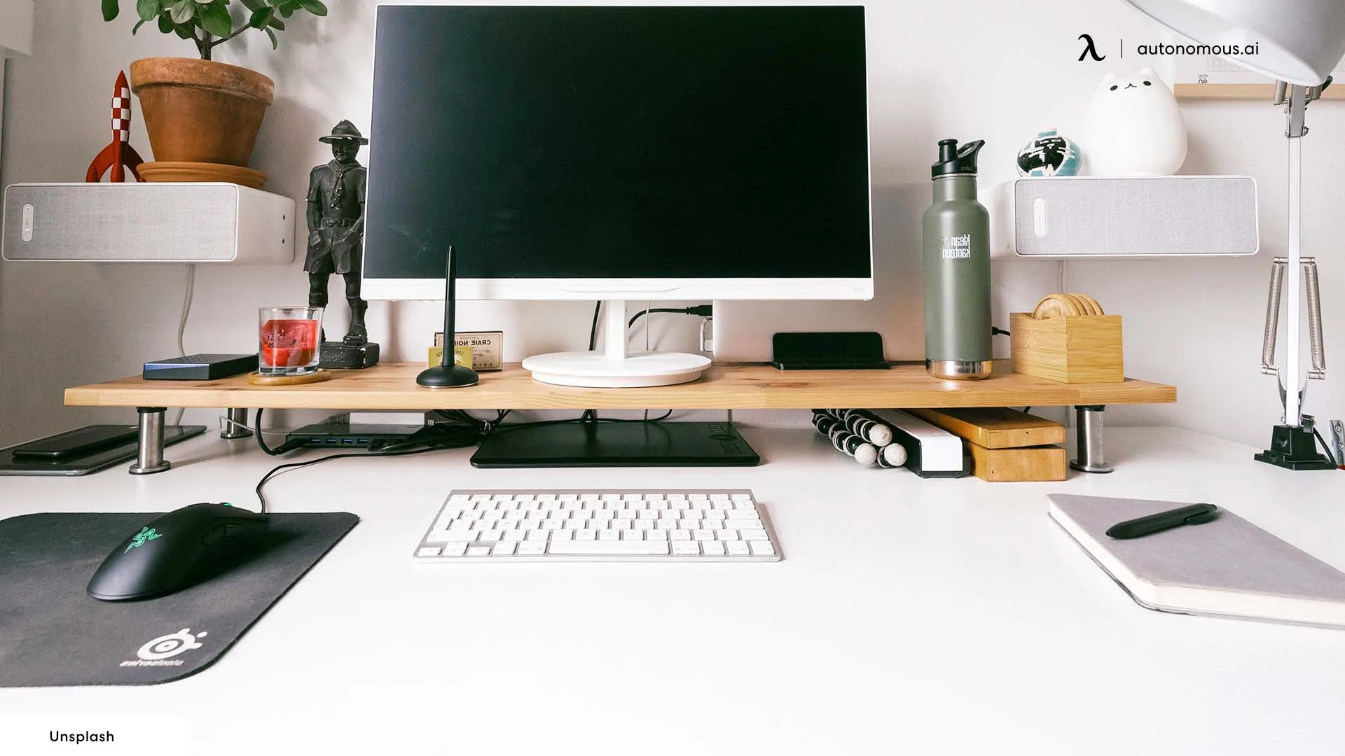 Top Essential Desk Accessories for Every Student