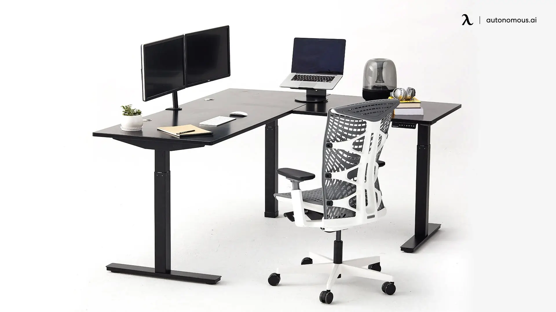 L-Shaped Desk Dimensions: How To Pick The Perfect Fit