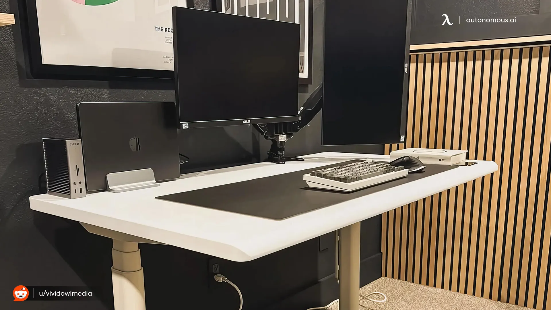 cable management and programmable height settings