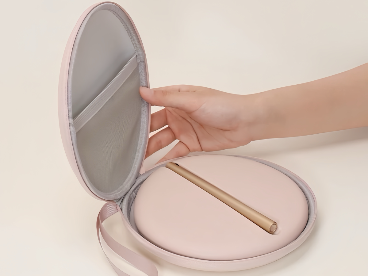 Moody Mouse Travel LED Makeup Mirror: Foldable, Magnetic, Rechargeable