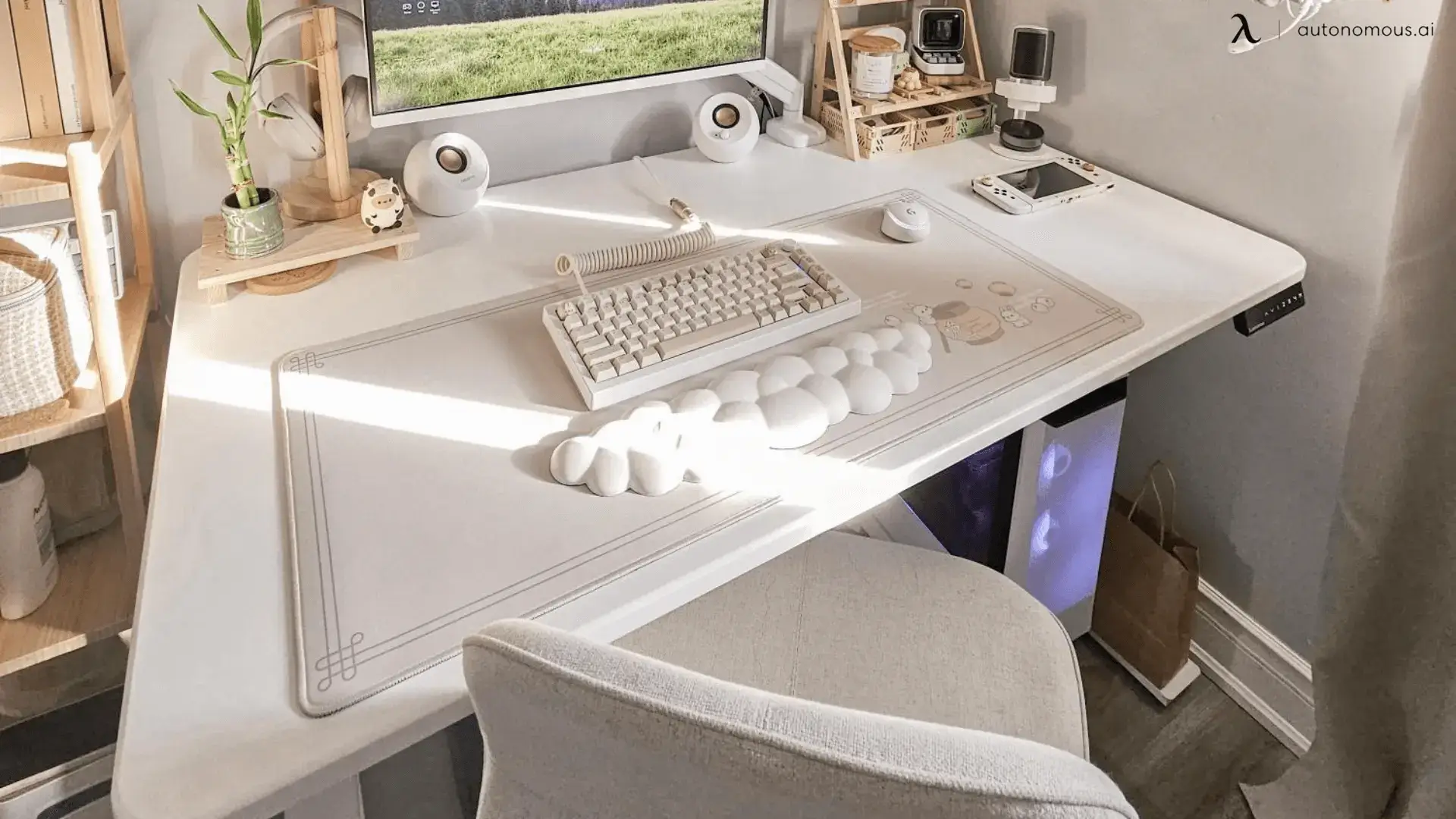Vancouver has several local stores and online platforms offering standing desks, office desks, and sit stand desks