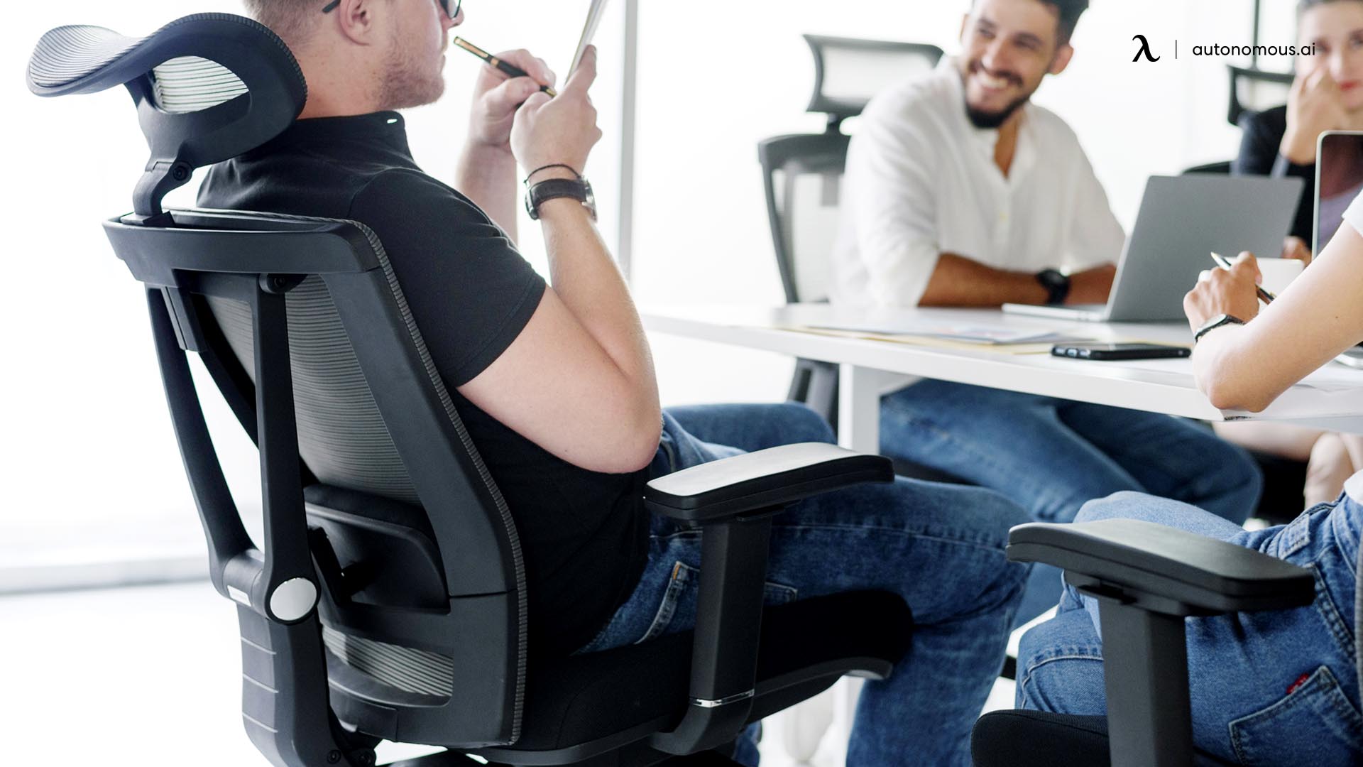 10 Best Ergonomic Backpacks For Office Workers
