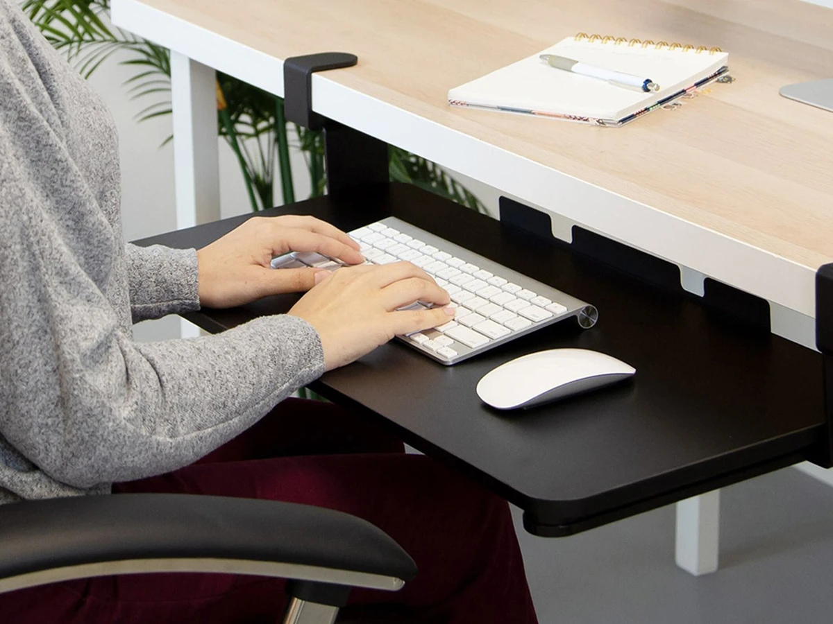 Mount-It! MI-7147 Under Desk Keyboard Tray: Clamp-On