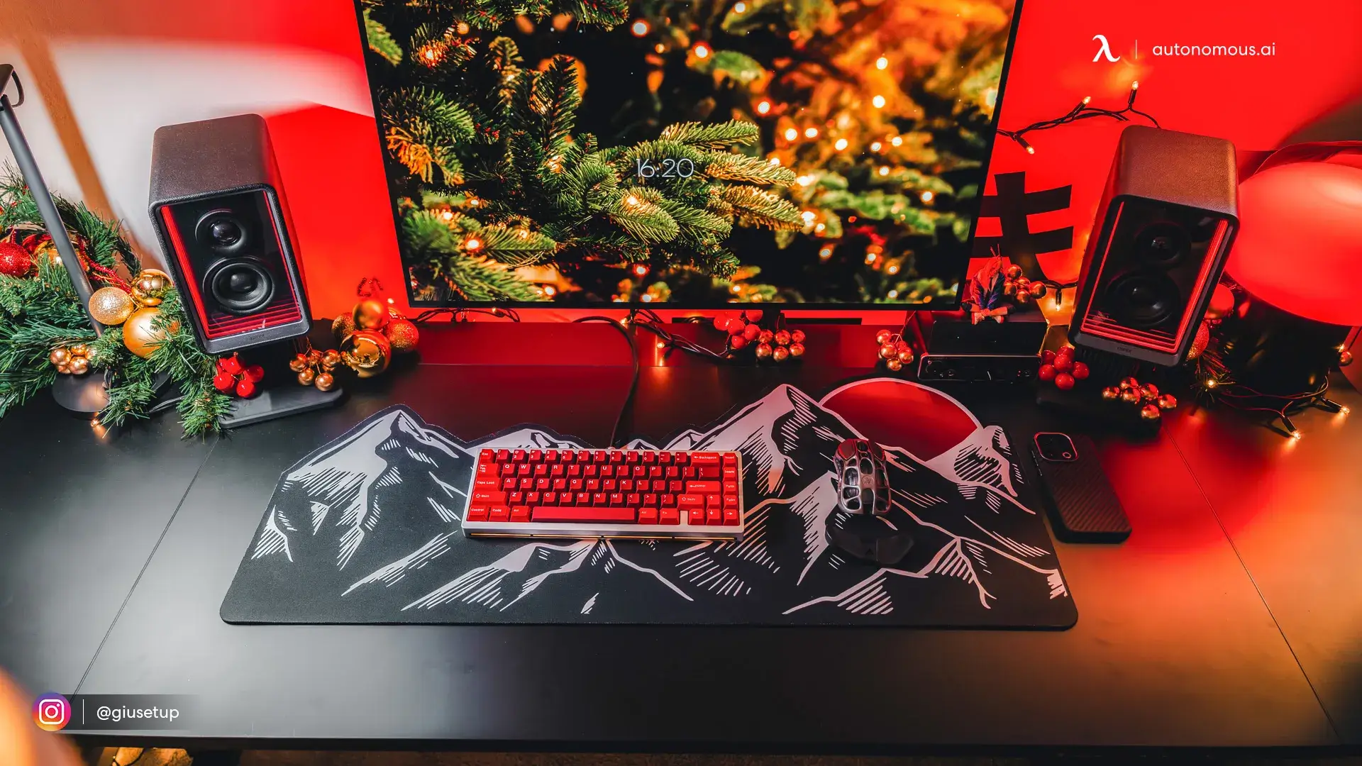 Small Desk Gadgets That Solve Annoying Daily Problems