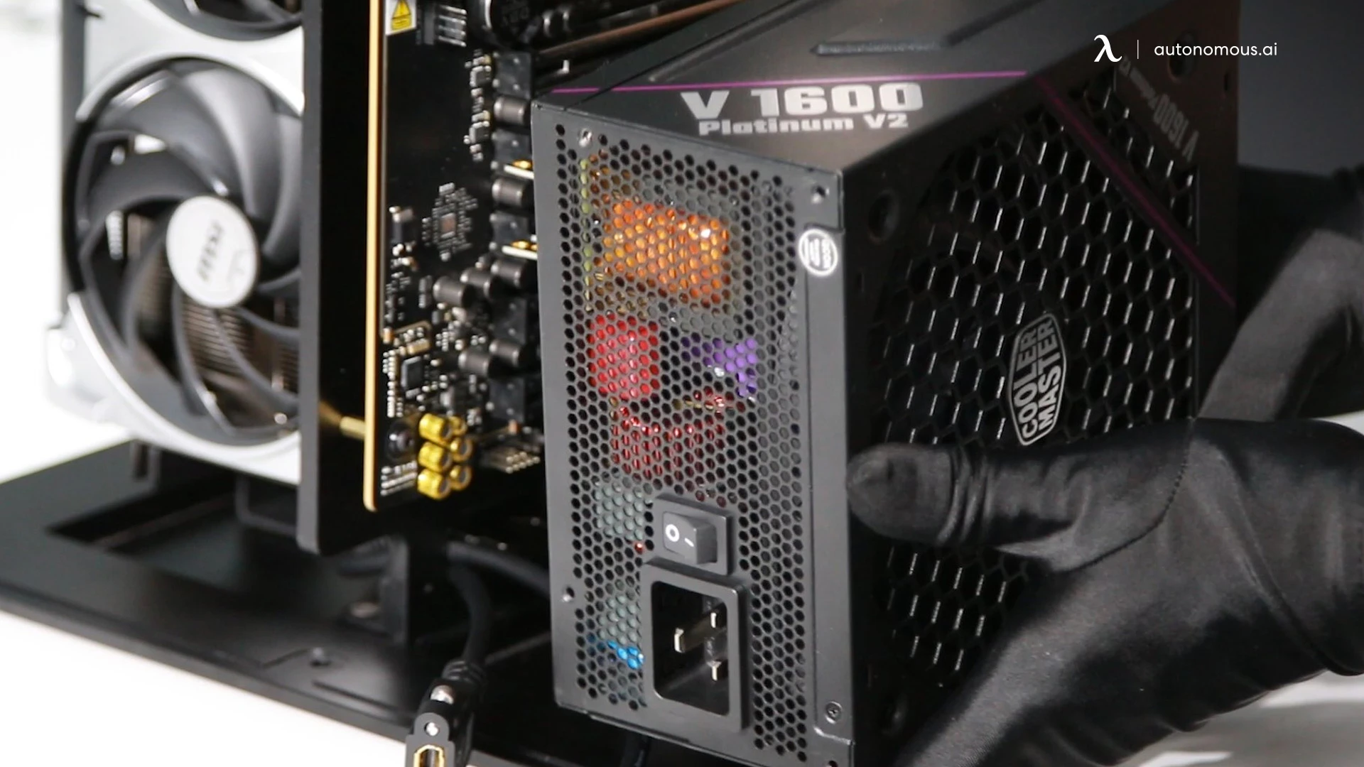 V1600 mounts to the base plate