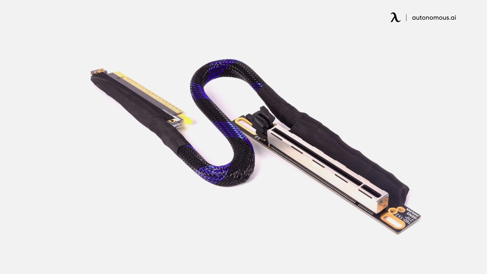 2x PCIe Gen5 riser cables.