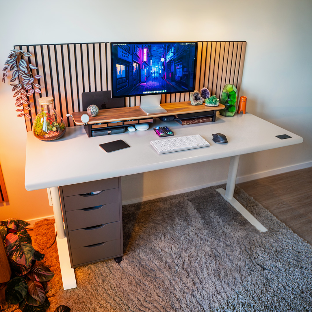 Autonomous Desk Pro Electric Standing Desk 70.5x29 Pearl White - 70.5" × 29"