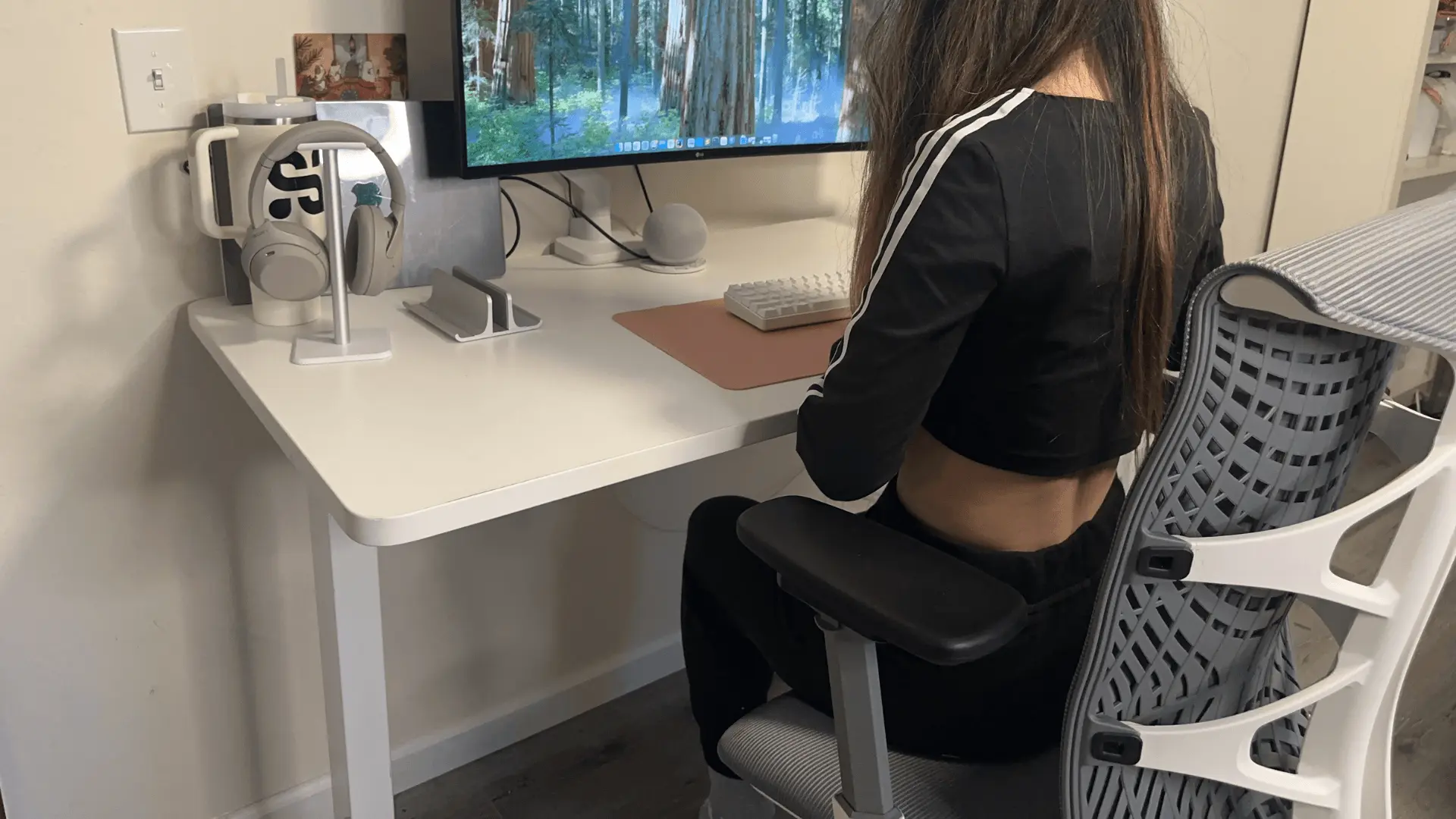Best Petite Office Chairs for Short People 2026 - Tested