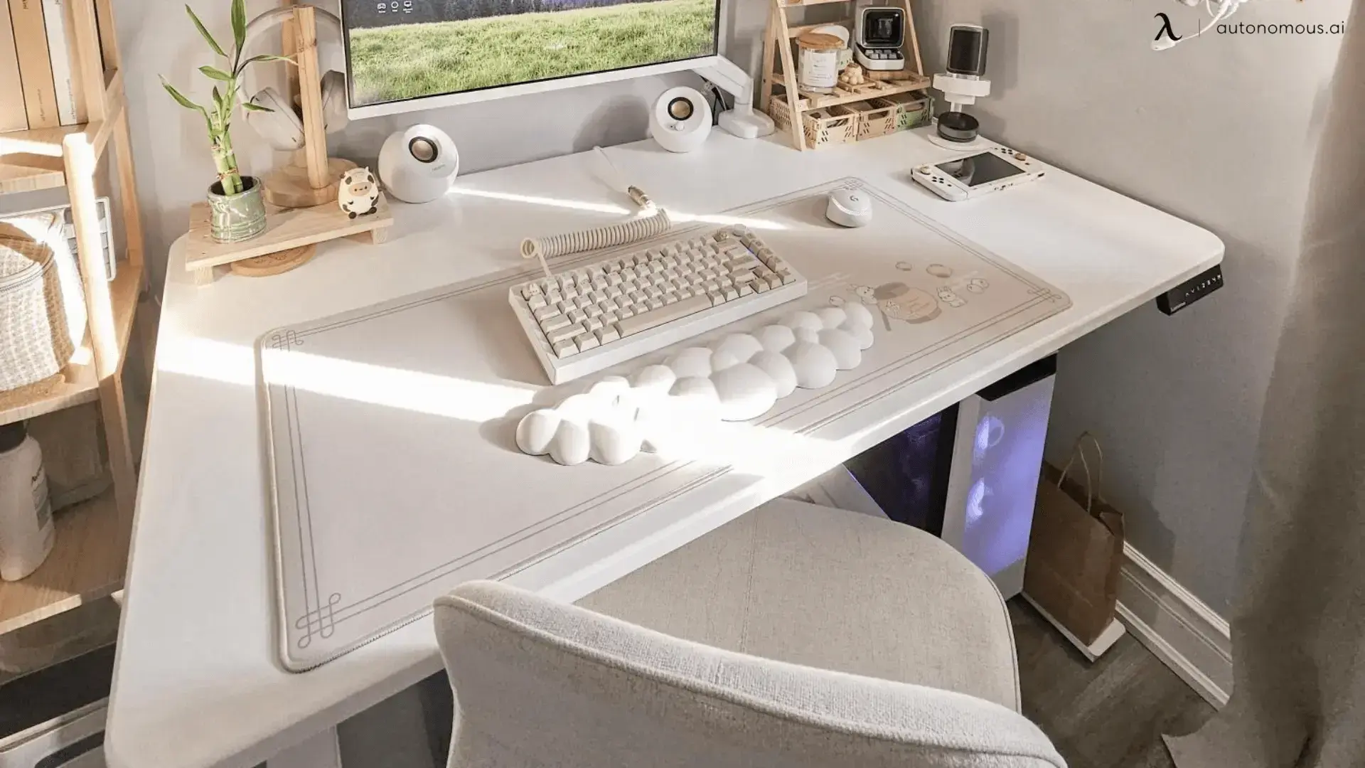 Urban apartment laptop desk setup
