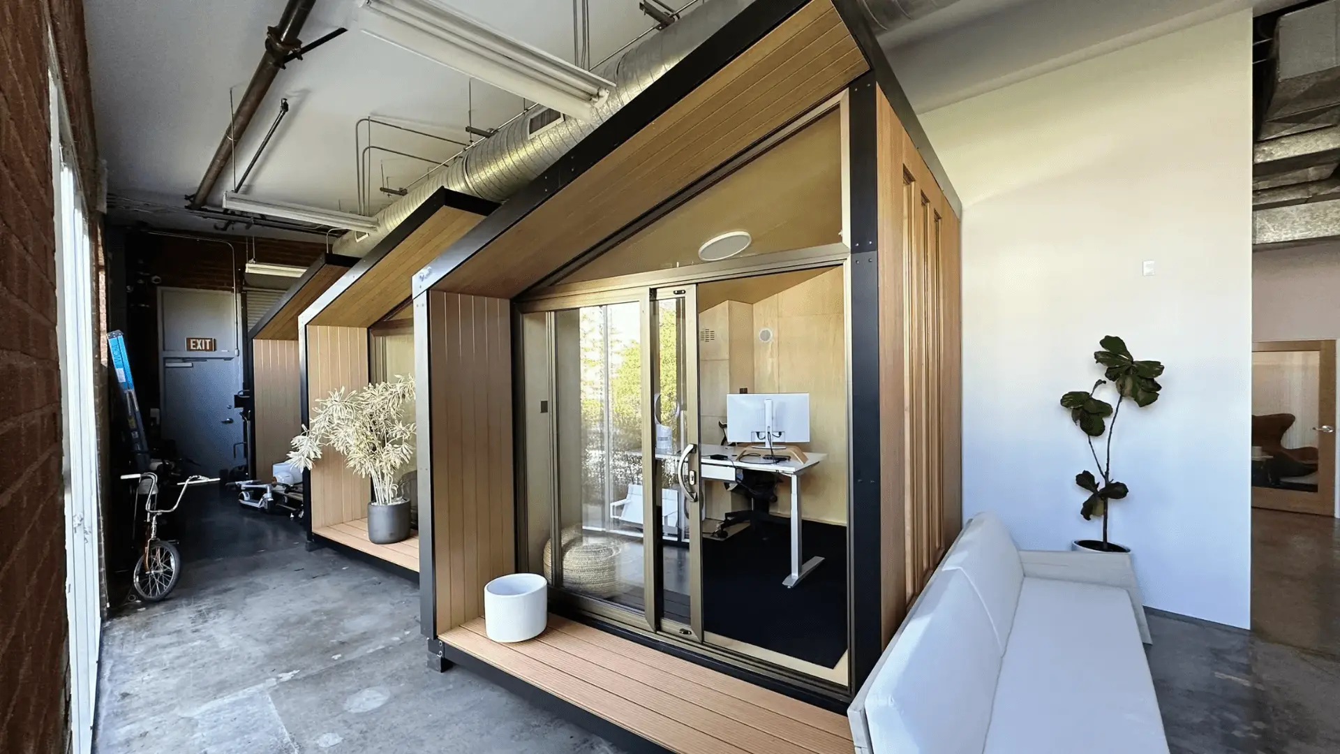 Work in Style: Innovative Indoor Home Office Pods