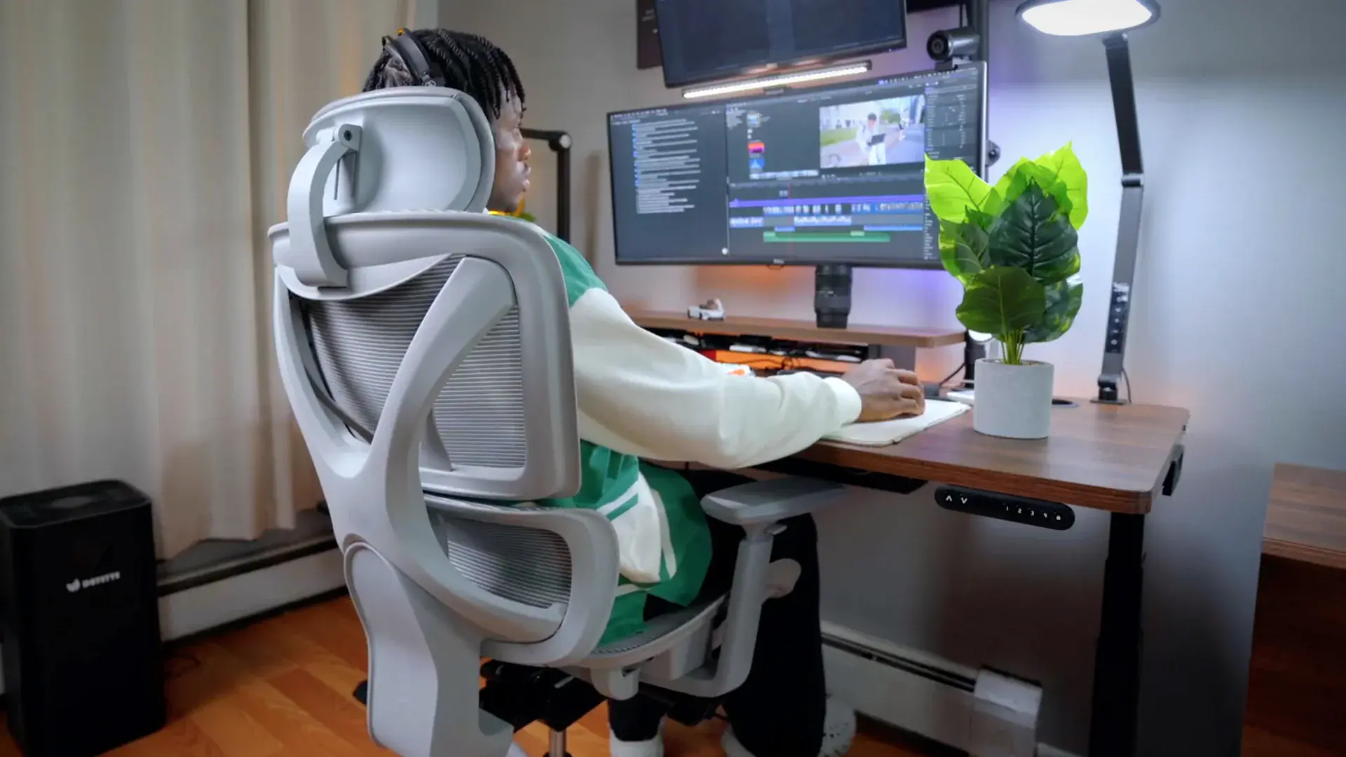 Autonomous ErgoChair Core – The Essential Home Office Solution