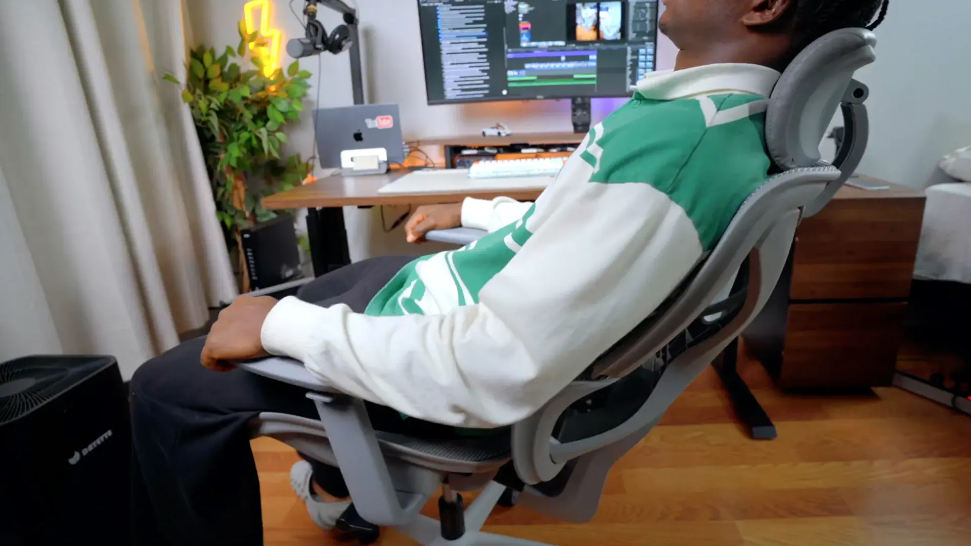 Best Reclining Office Chairs for Comfort and Productivity