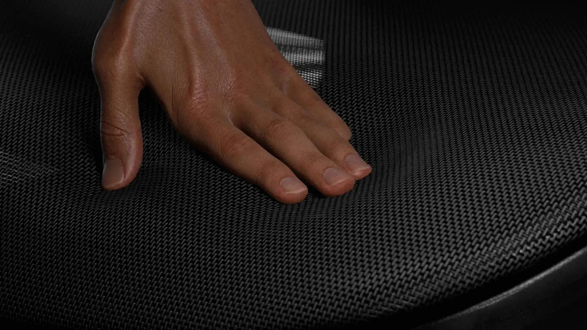 How to Stop Bum Sweat on Chairs with 6 Fixes