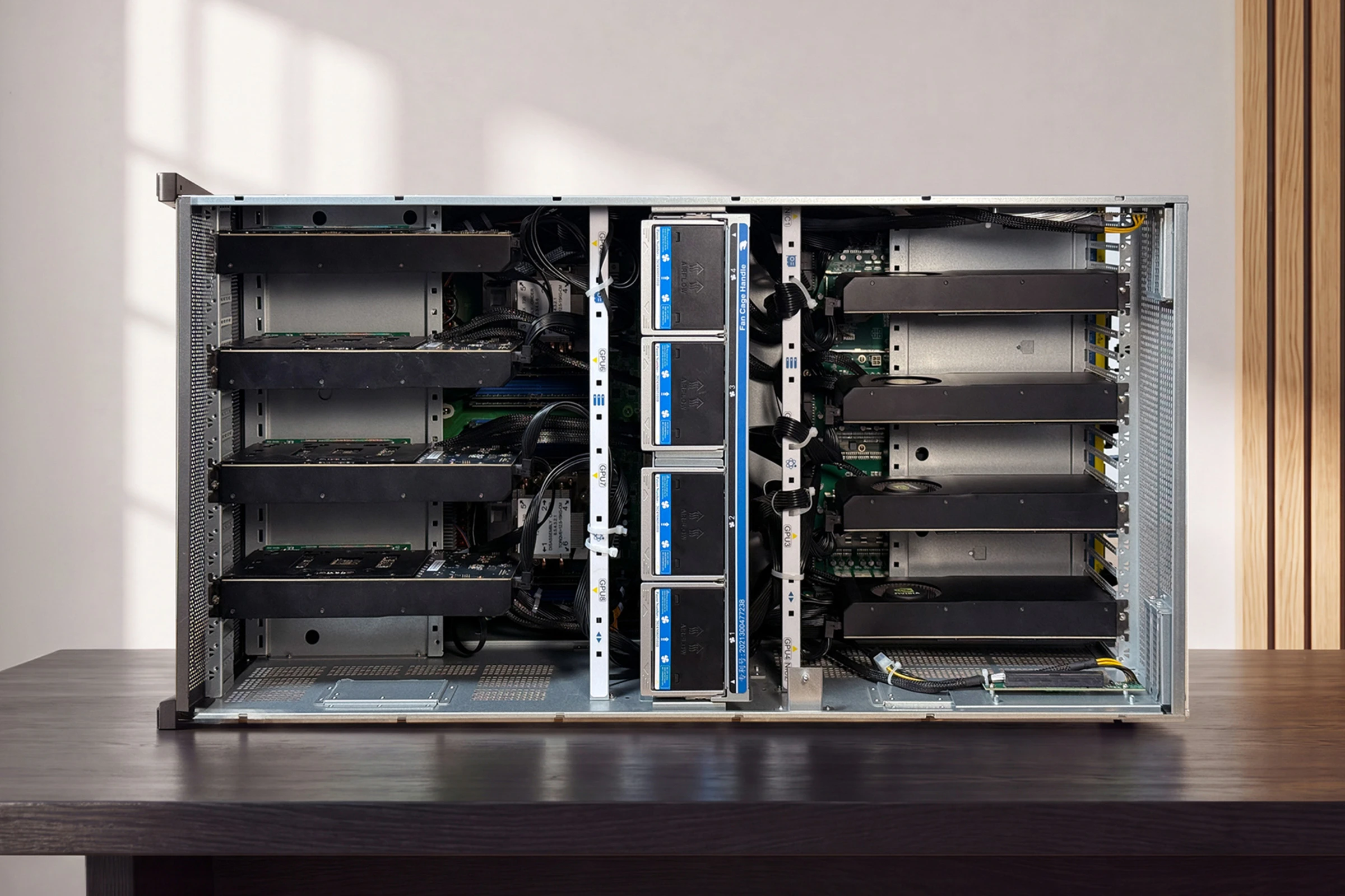 AI Computer Rack<sup style="color: #DC362E; right: -5px;">New</sup>