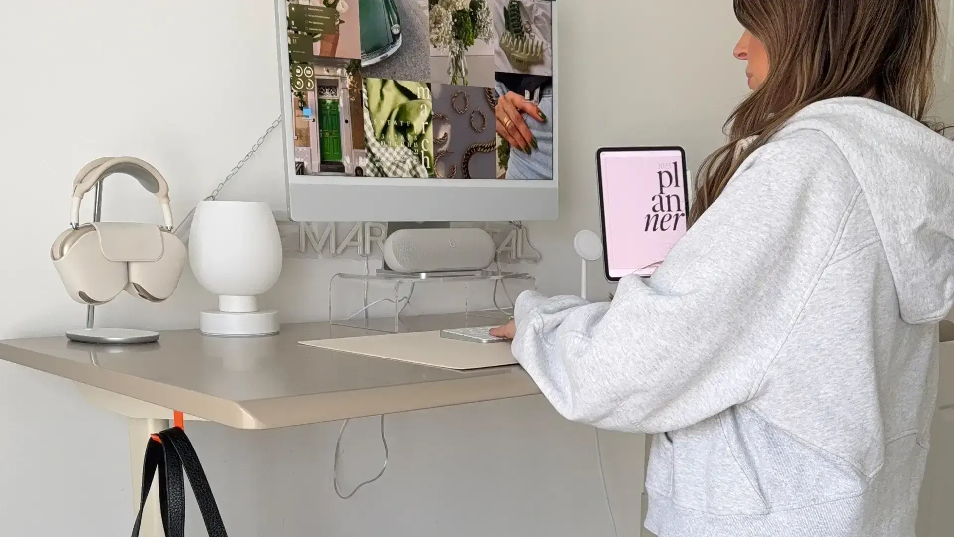 Are standing desks good for short people?