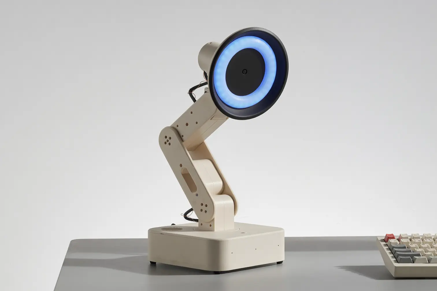 Autonomous Lamp<sup style="color: #DC362E; right: -5px;">New</sup>