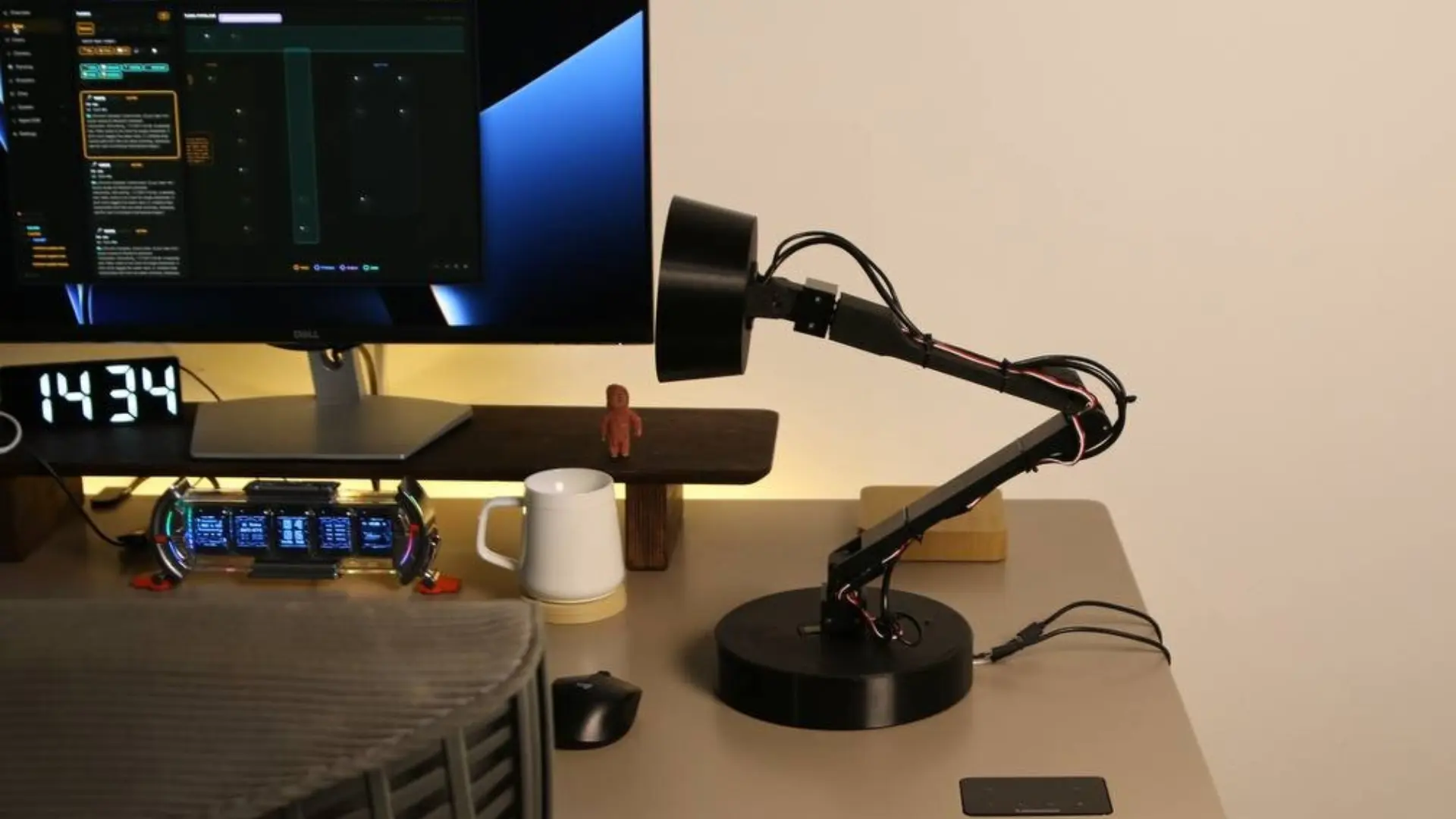 The part no single robot can copy: an OS that runs across robots