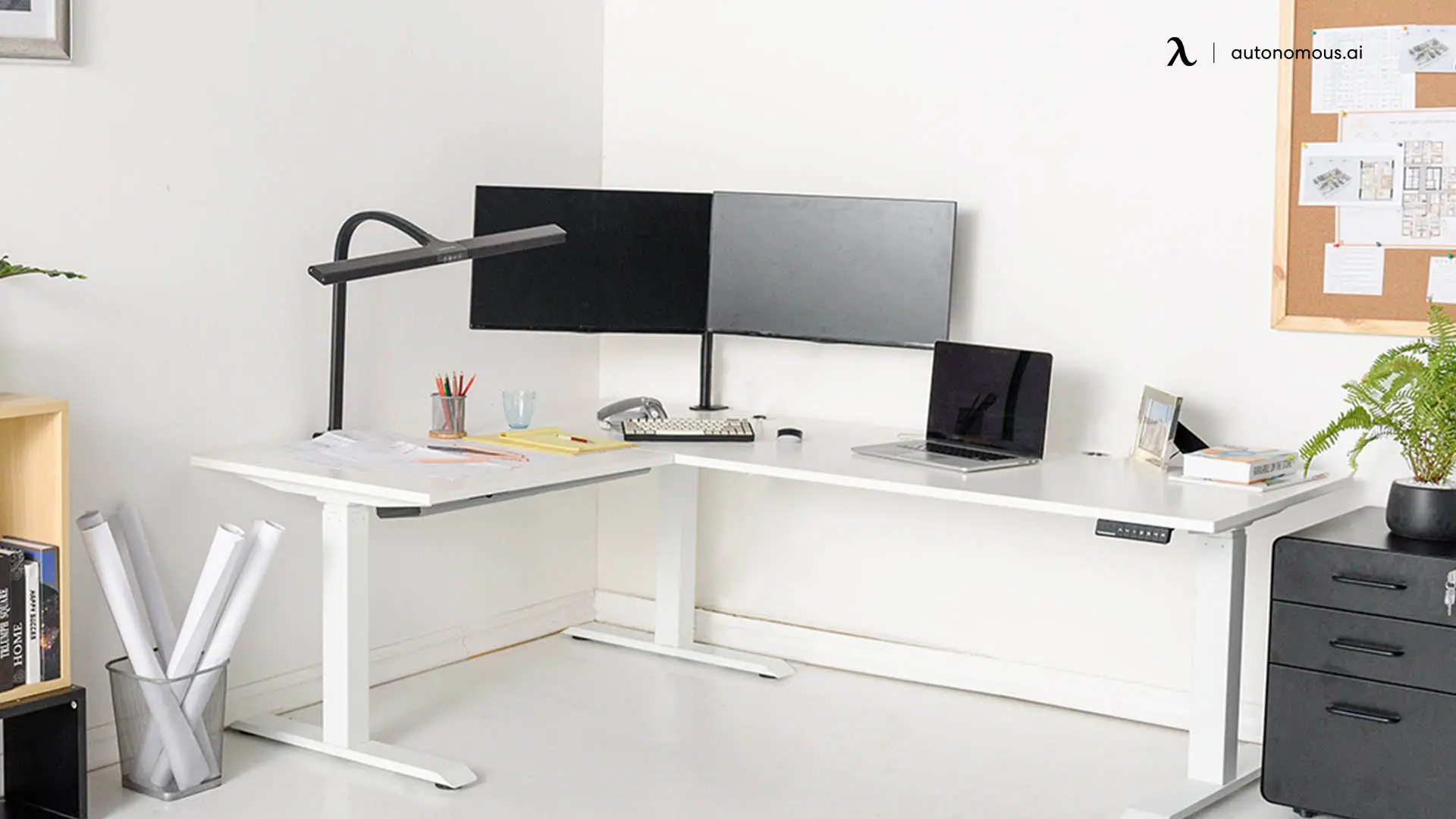 Choosing the right white desk for your setup