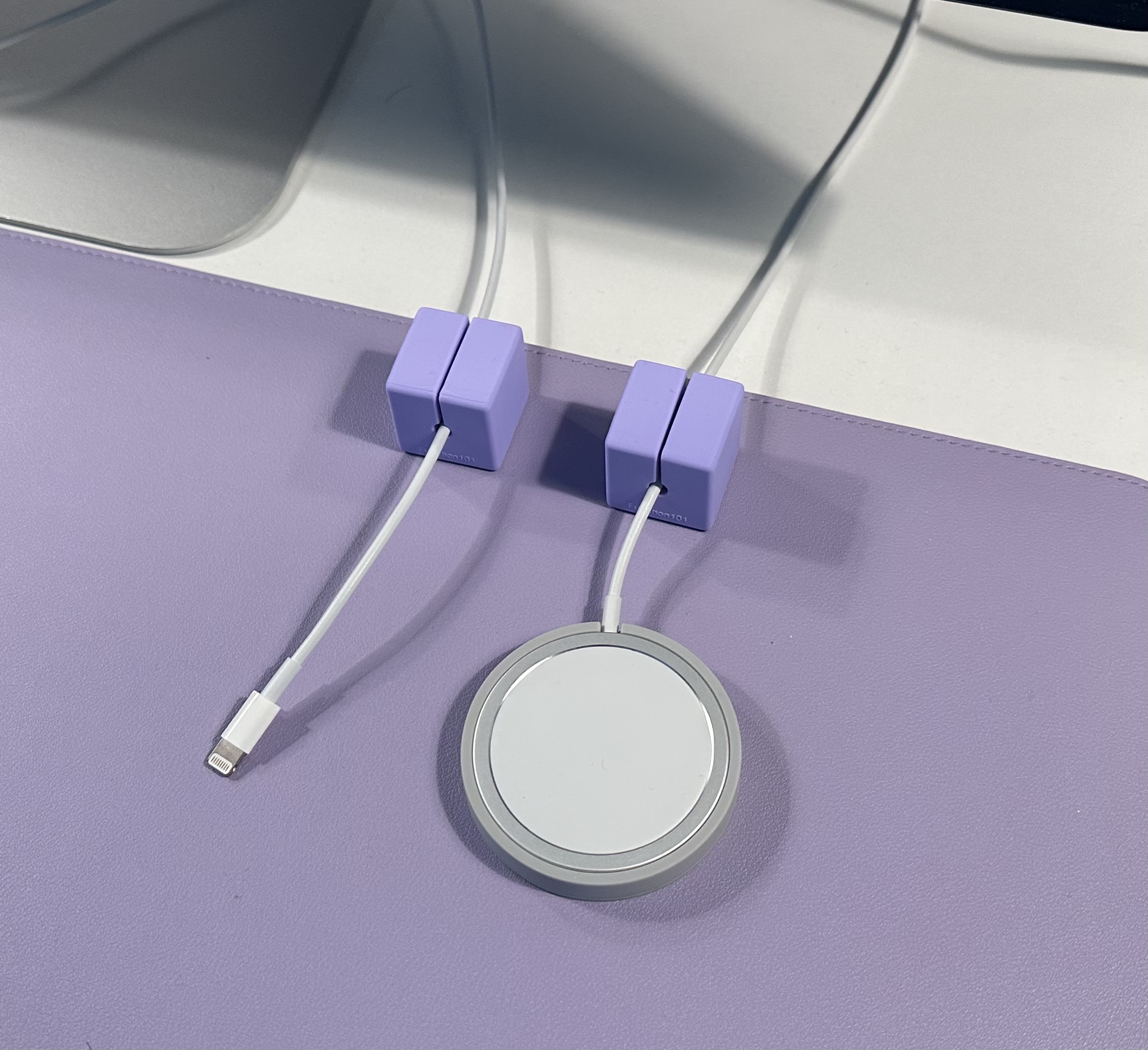 Function101 DESK MAT PRO Desk Mat + Cable Management