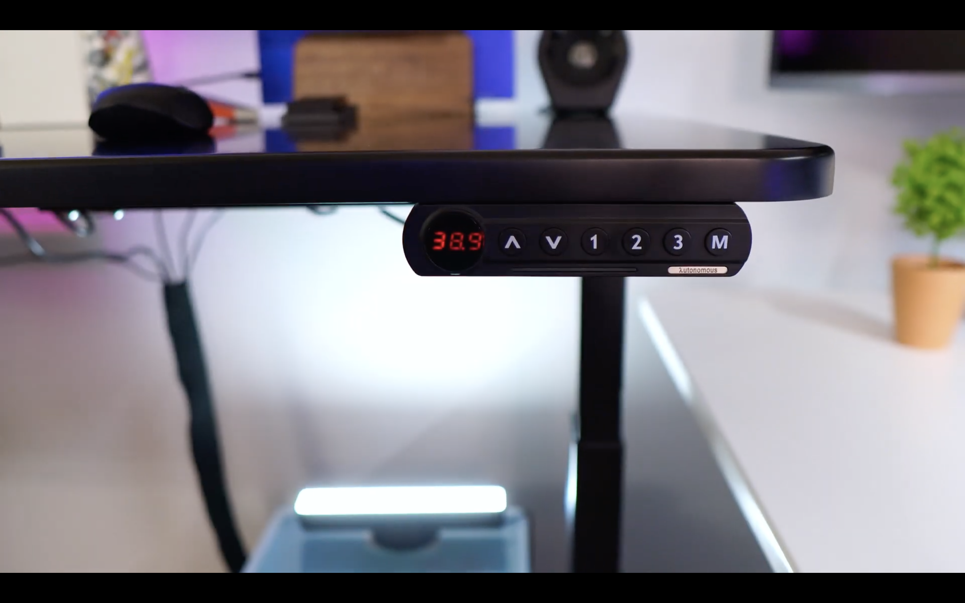 SmartDesk Connect Home office desk with advanced app controls