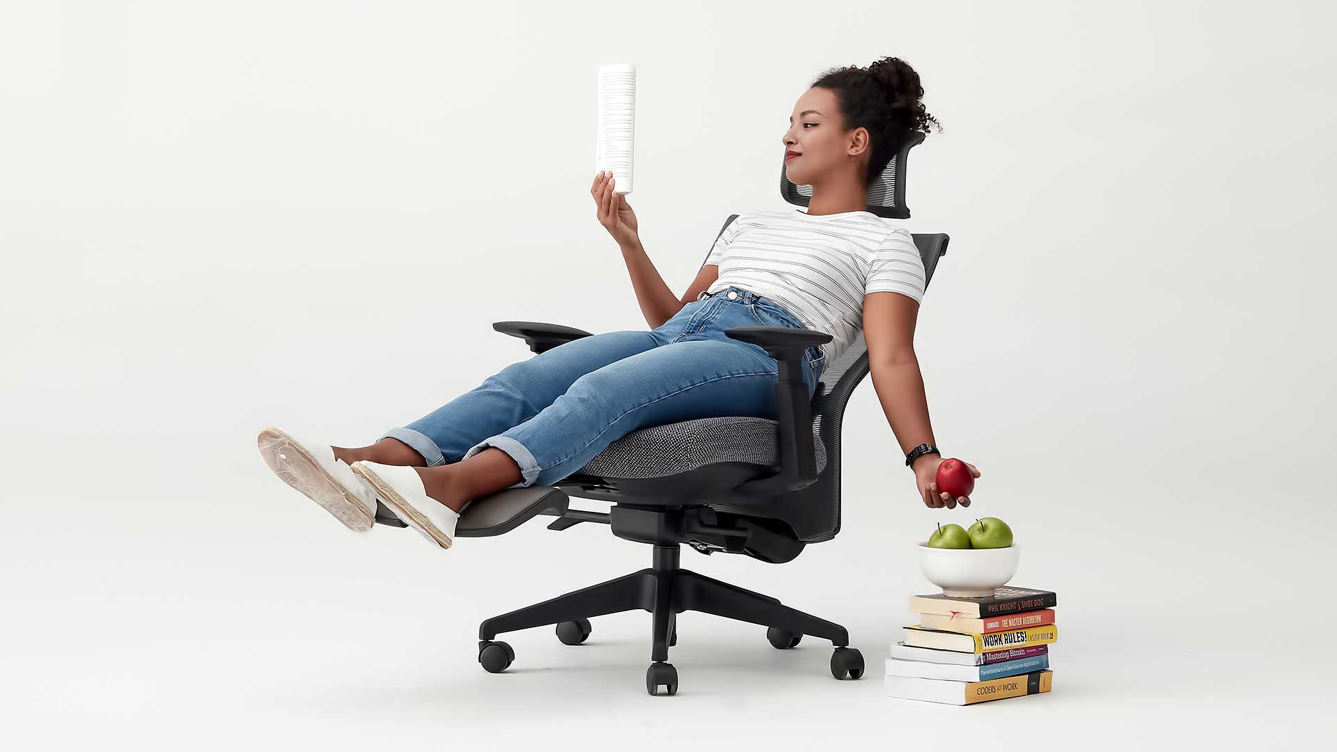 Ergonomic Chair With Leg Rest: 9 Benefits You Should Know
