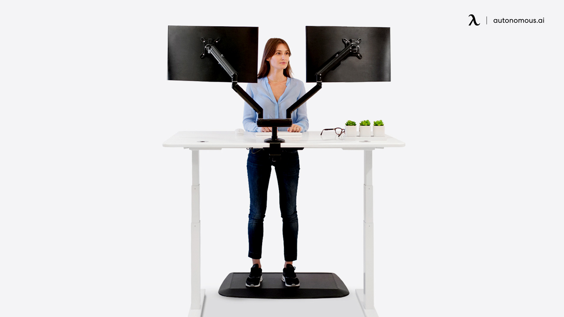 Cable Management for Standing Desk: 10 Items & Useful Tips