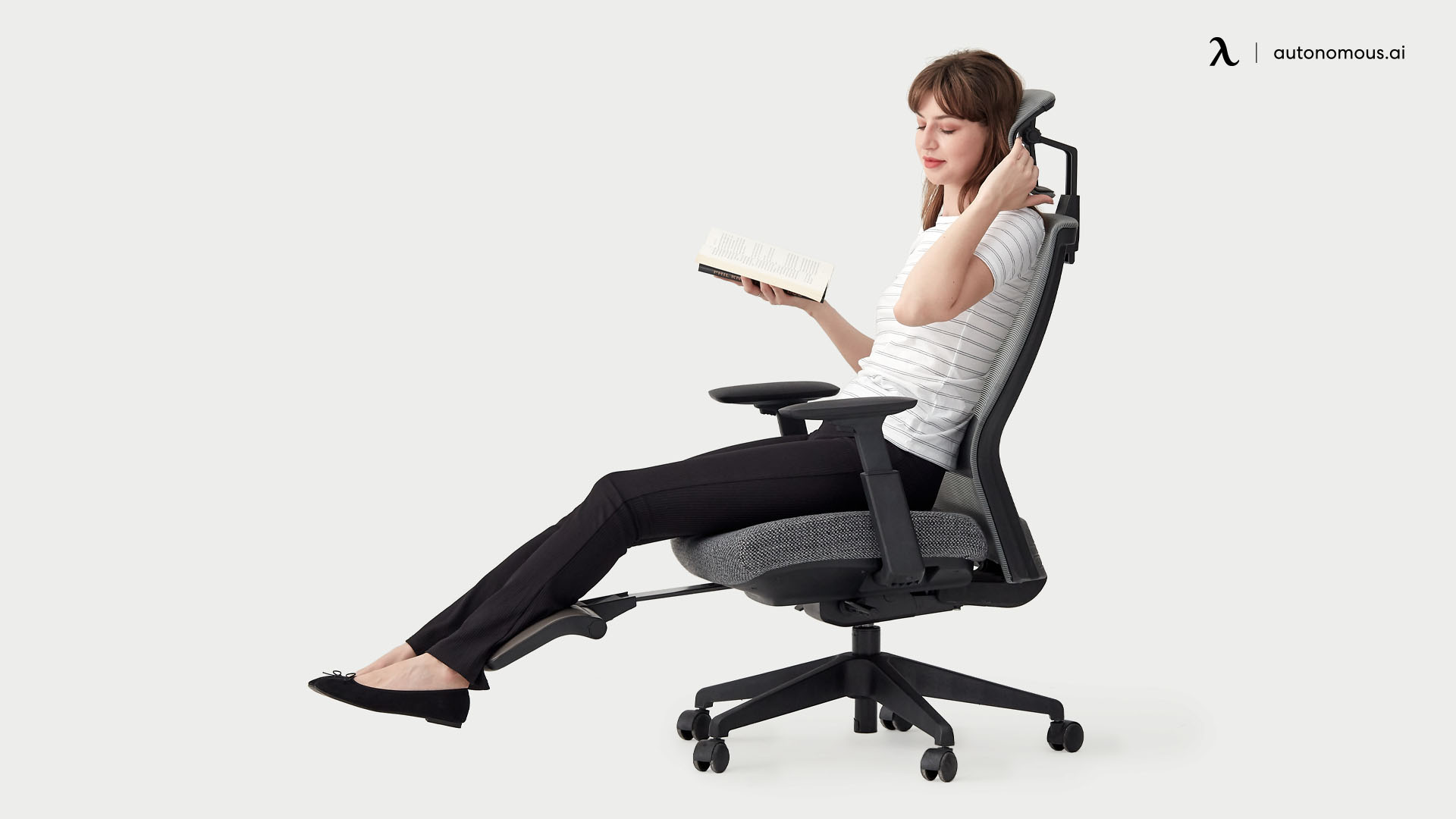Photo of Reclining Office Chair
