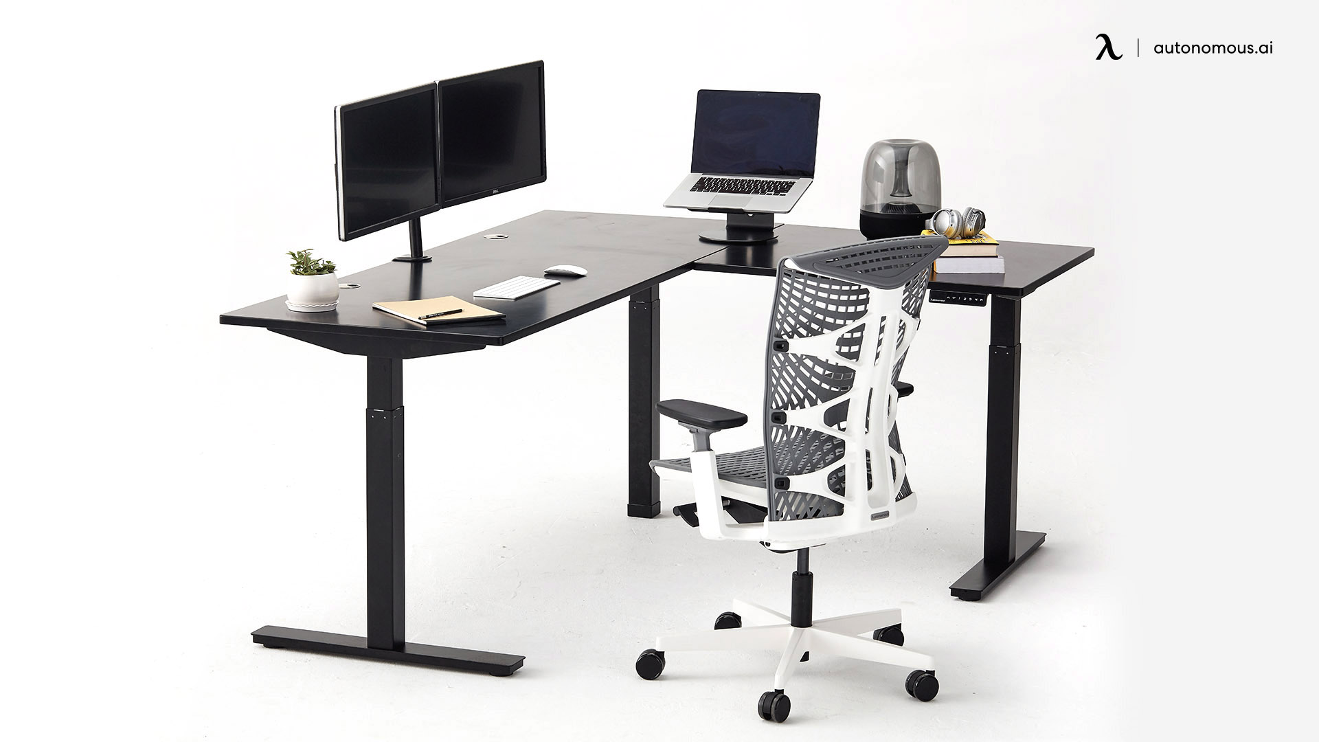 Autonomous L-Shaped Desk