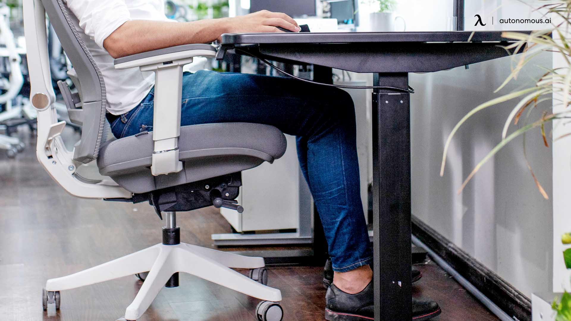 How to Calculate Your Desk Chair Height