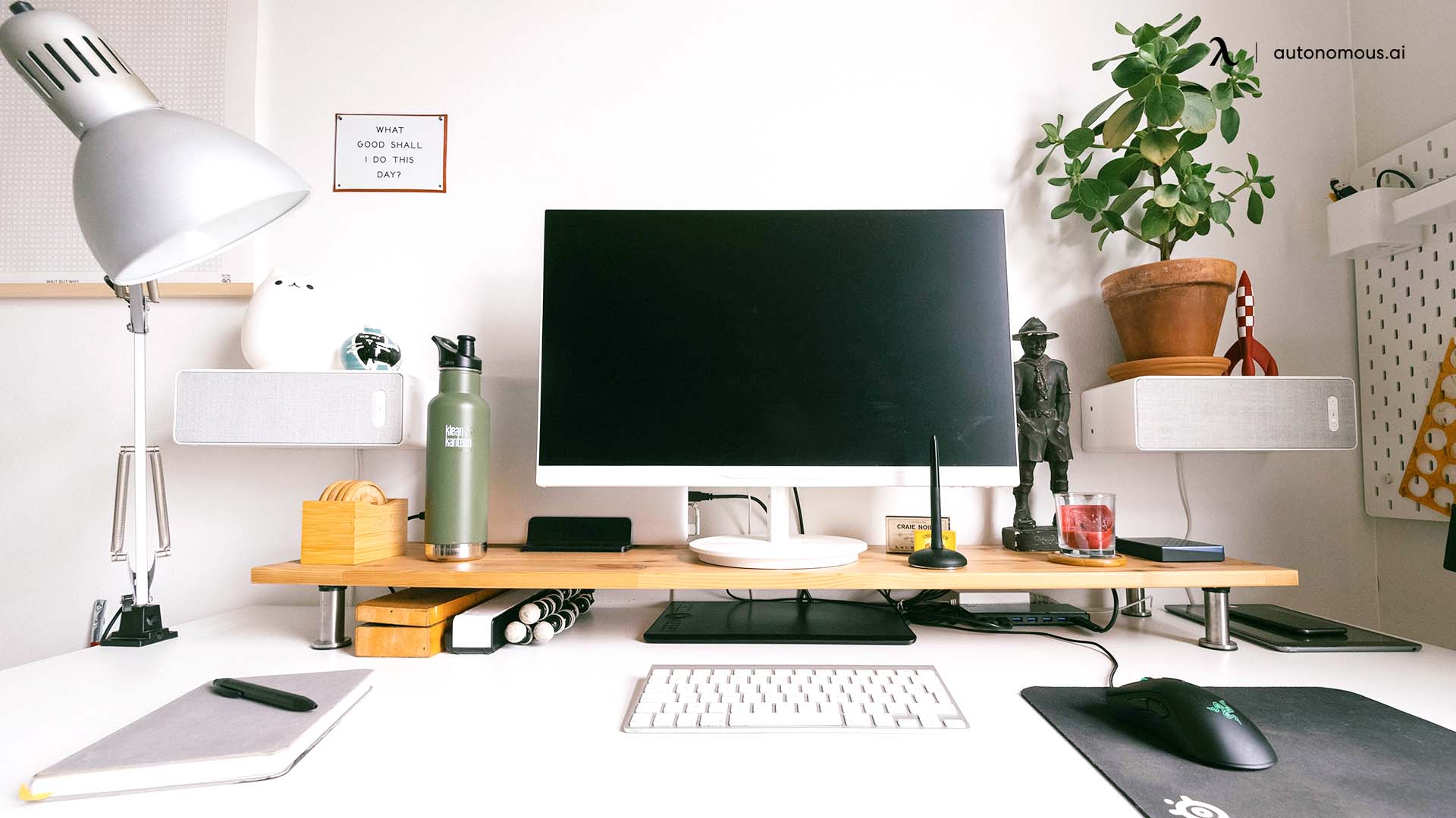 Productivity hack: arrange your workspace with these simple yet