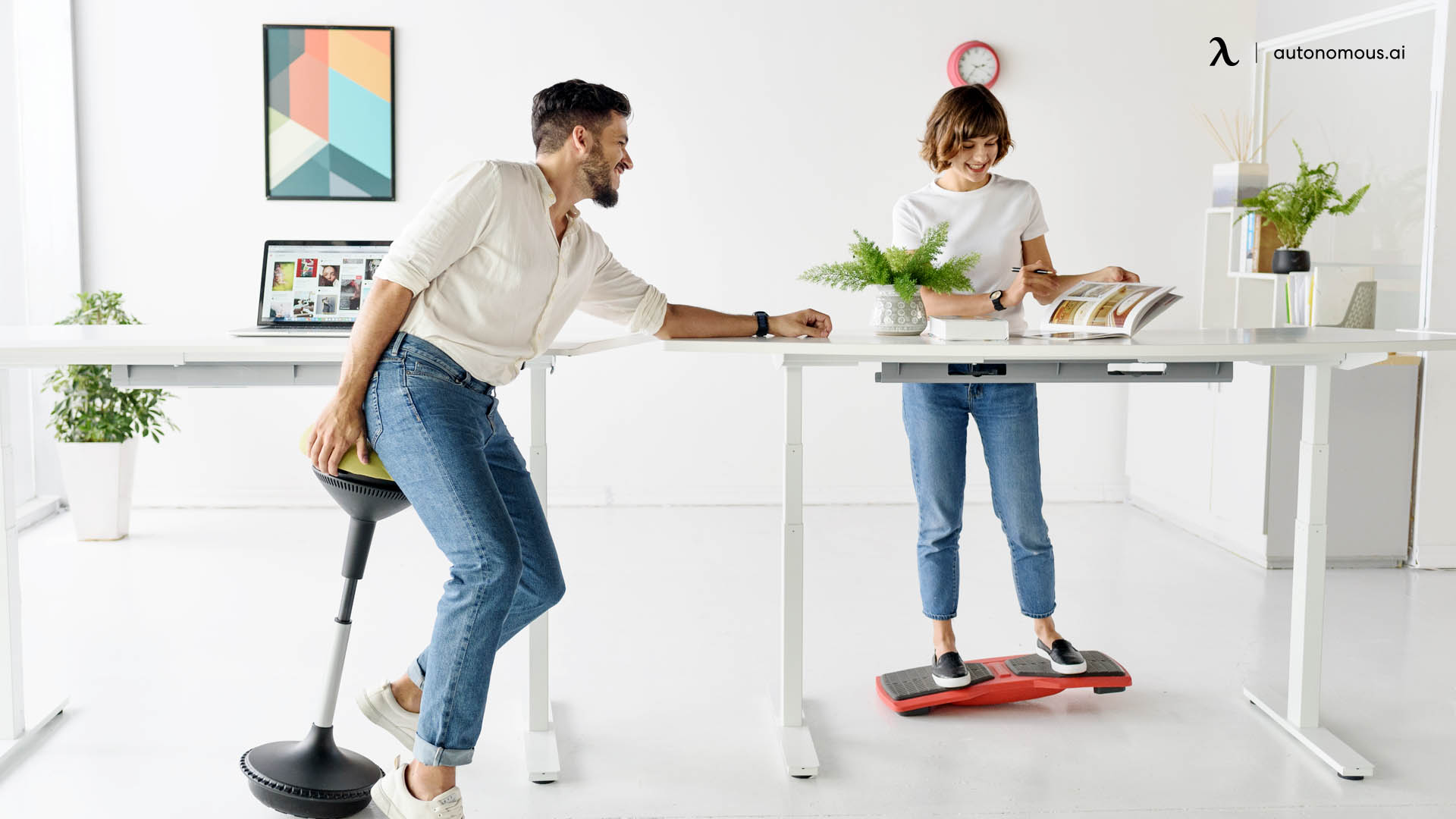 What to Look for When Buying a Standing Desk