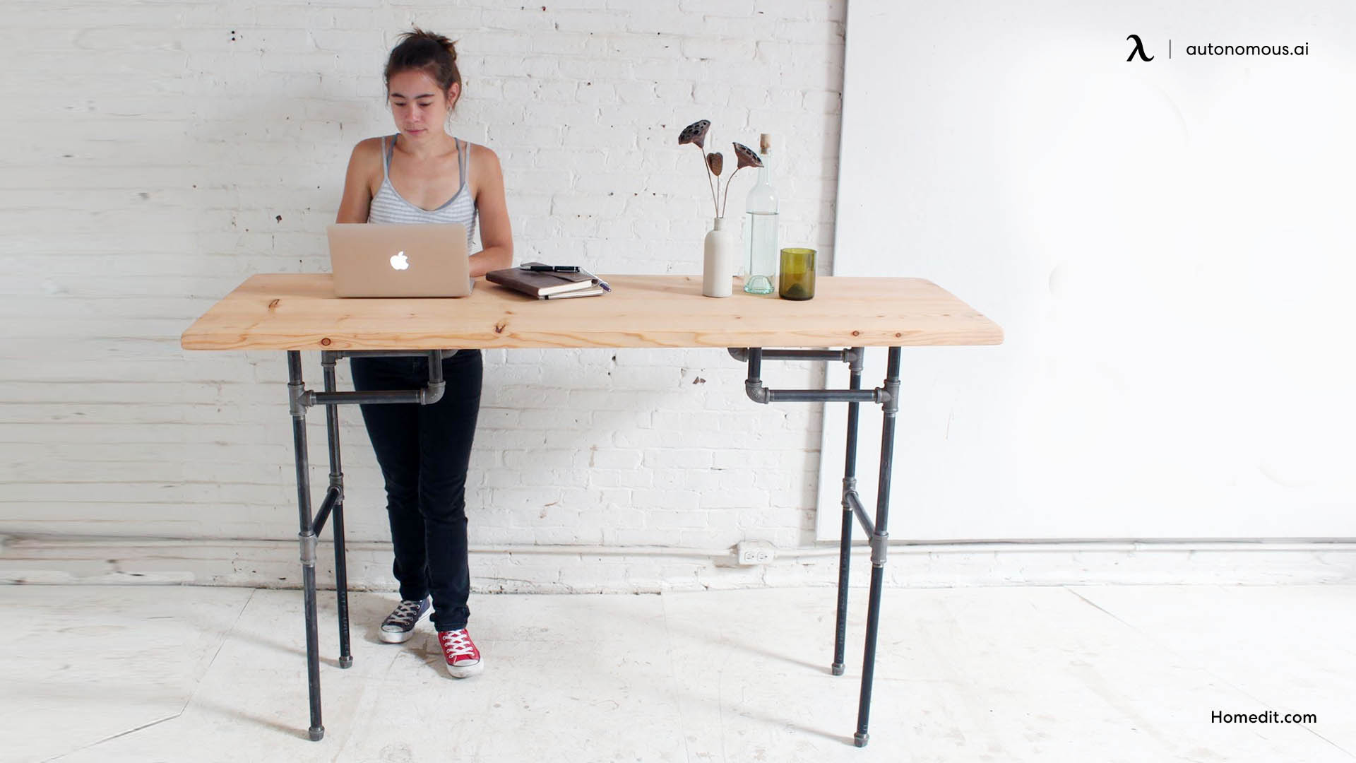 Steel Pipe Standing Desk