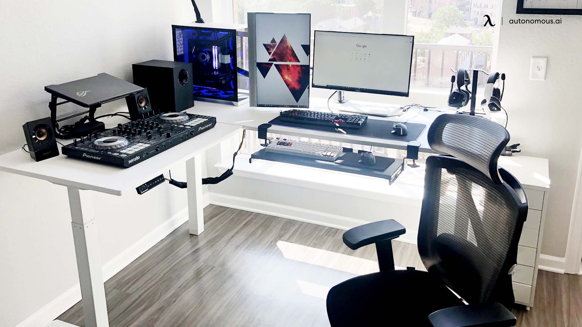 What Tech Essentials Do You Need to Set Up a Home Office?