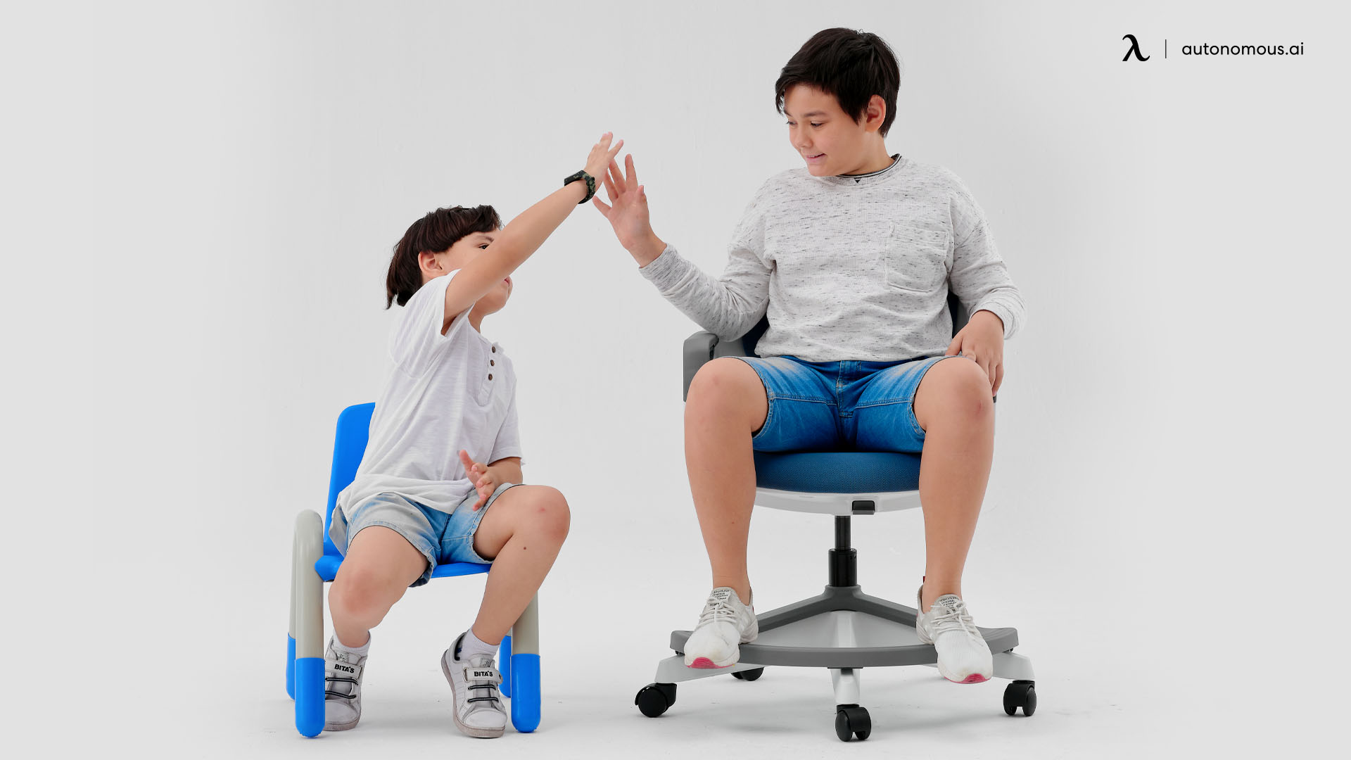 Kid's Desk and Chair Dimension Table