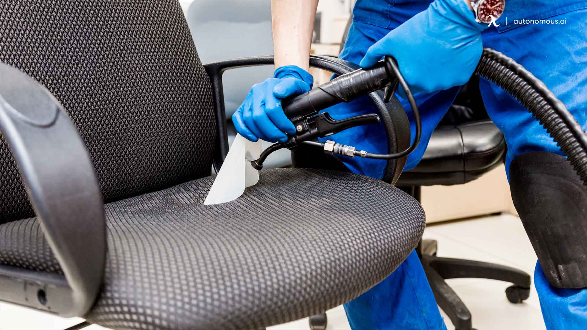 Five Easy Steps to Cleaning Your Black Mesh Office Chair