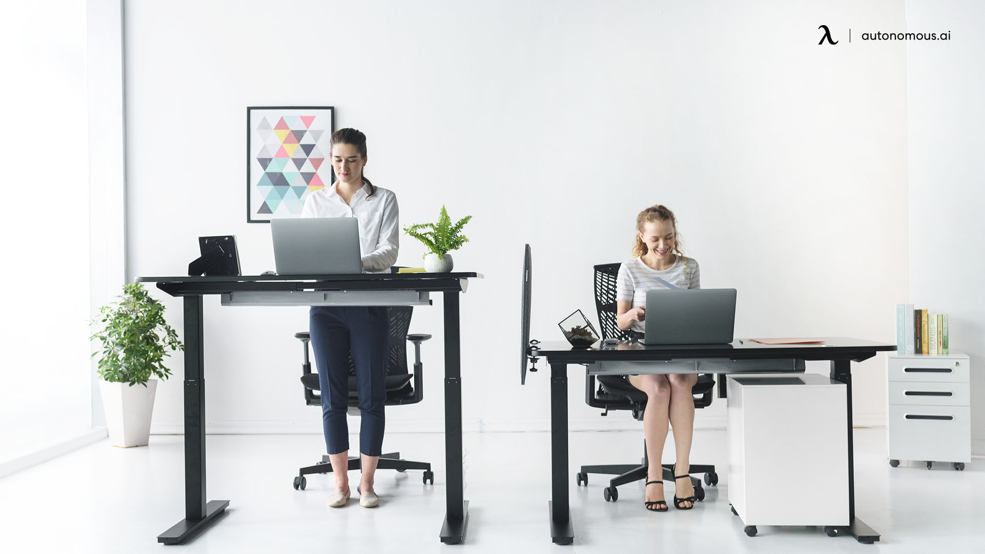 What is a Modern Standing Desk?
