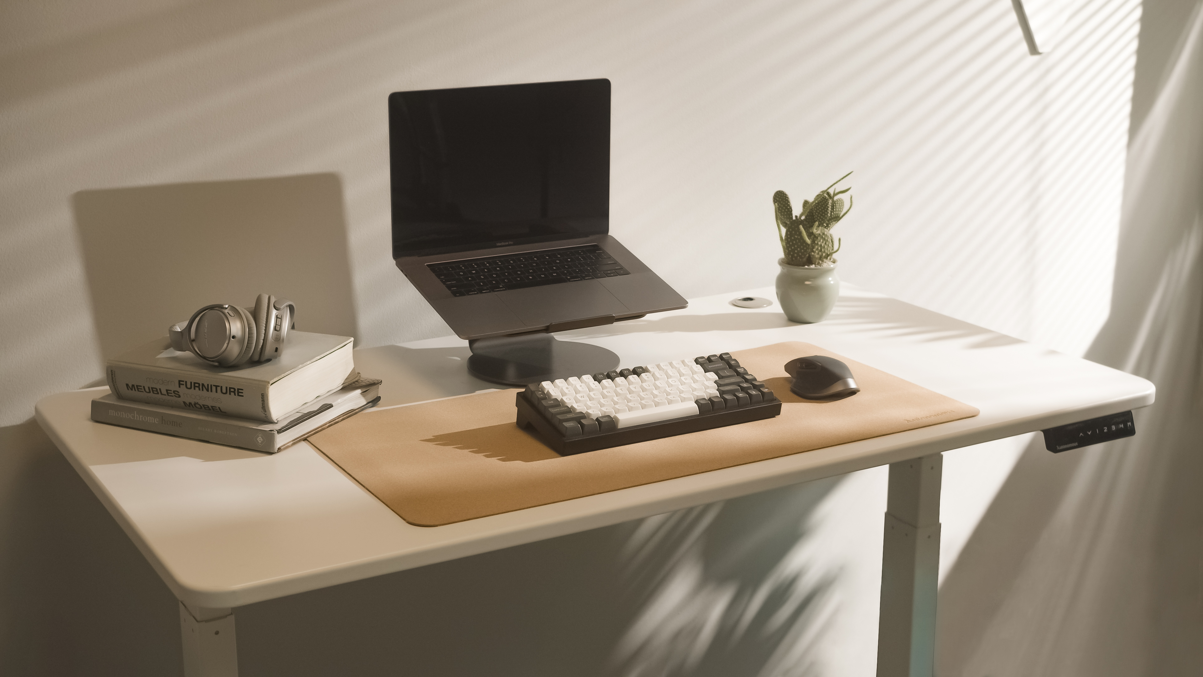 Sustainable Cork Desk Pad