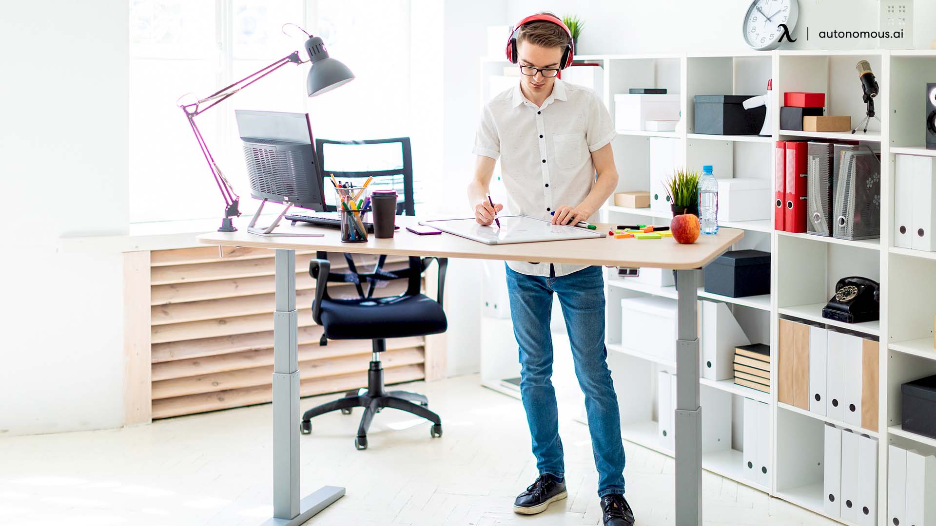 how to make desk less wobbly