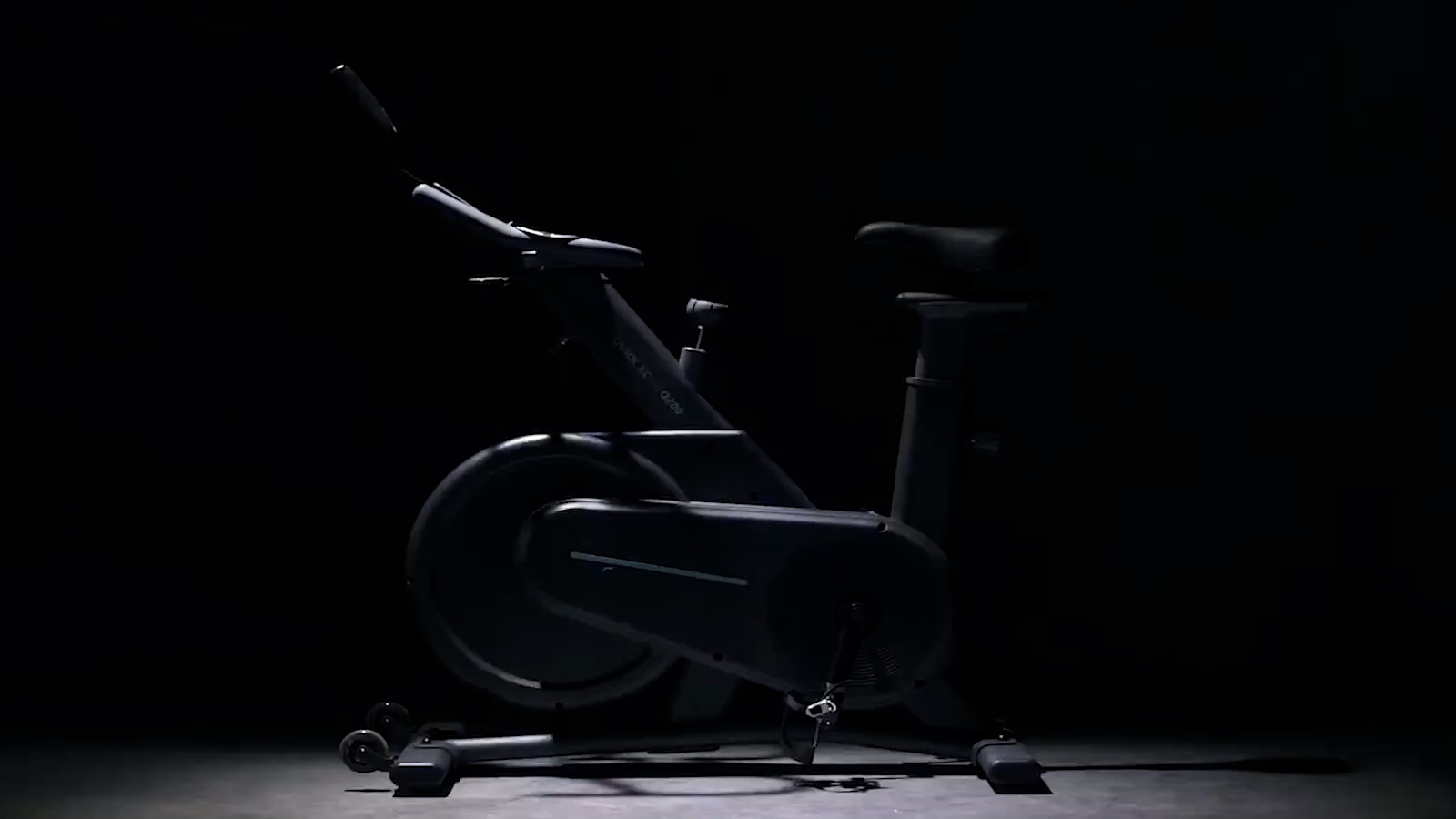 OVICX Indoor Cycling Bike to stay fit and health at home