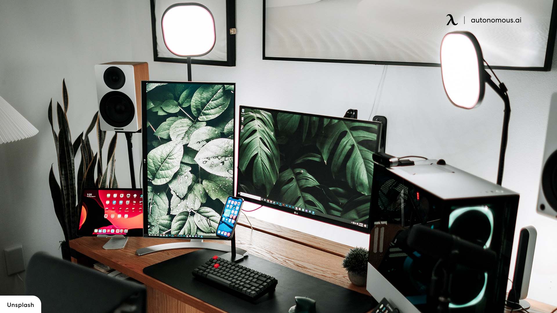 Clean Wall Mounted Streaming Setup