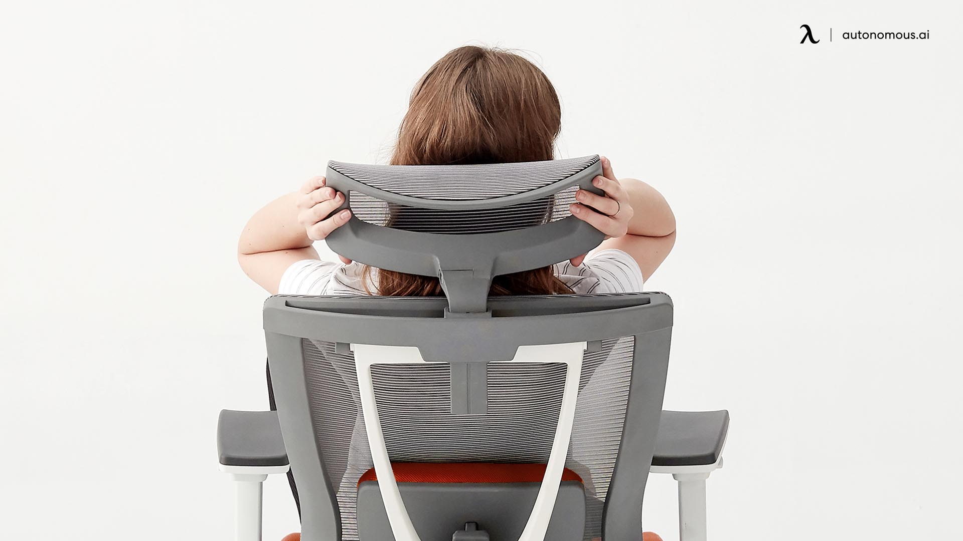 What to Look for in a Chair with a Headrest