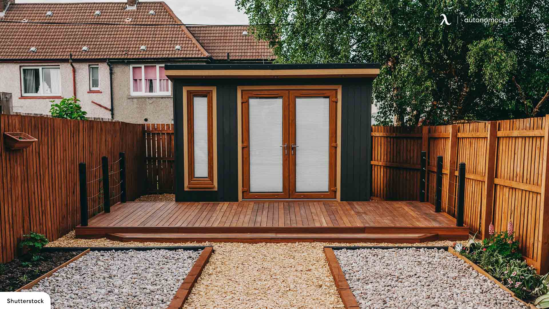 Tiny and Efficient prefab office shed