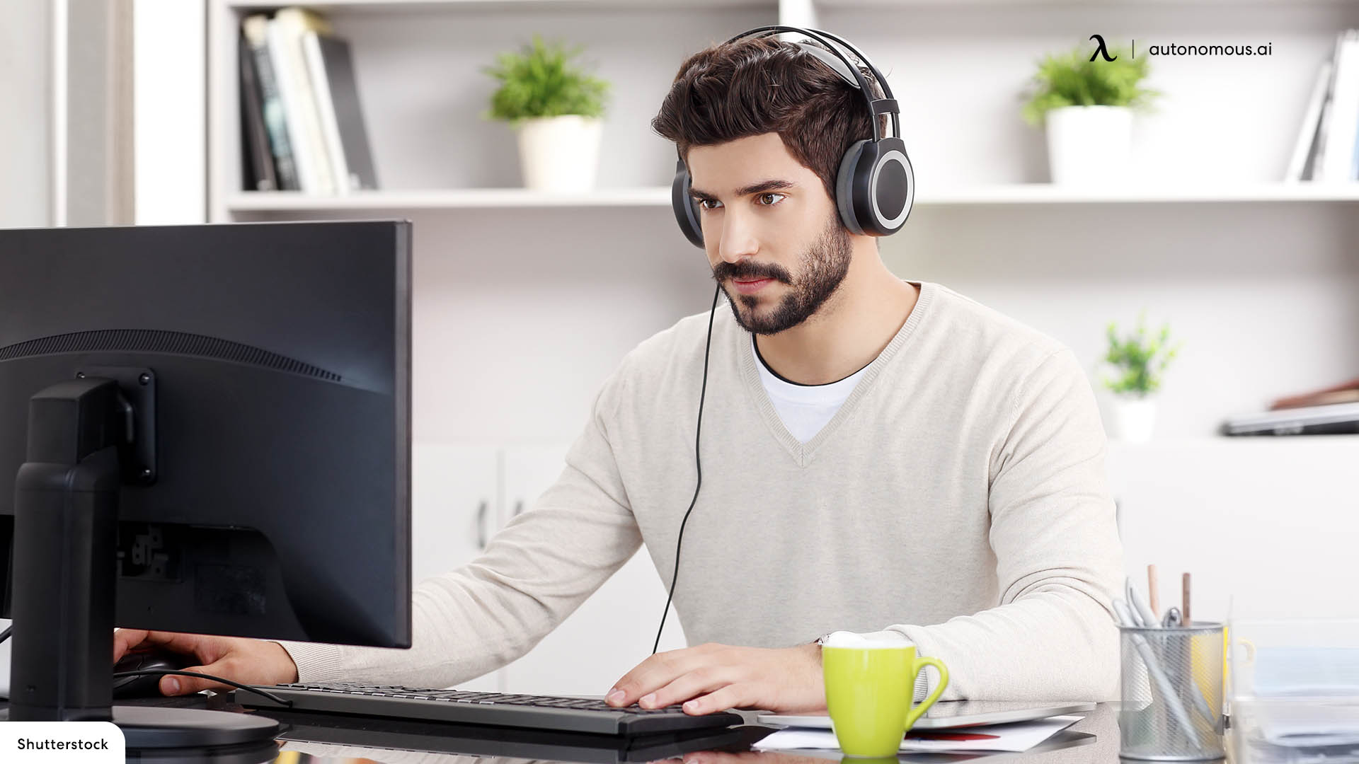 Benefits of Music in the Workplace