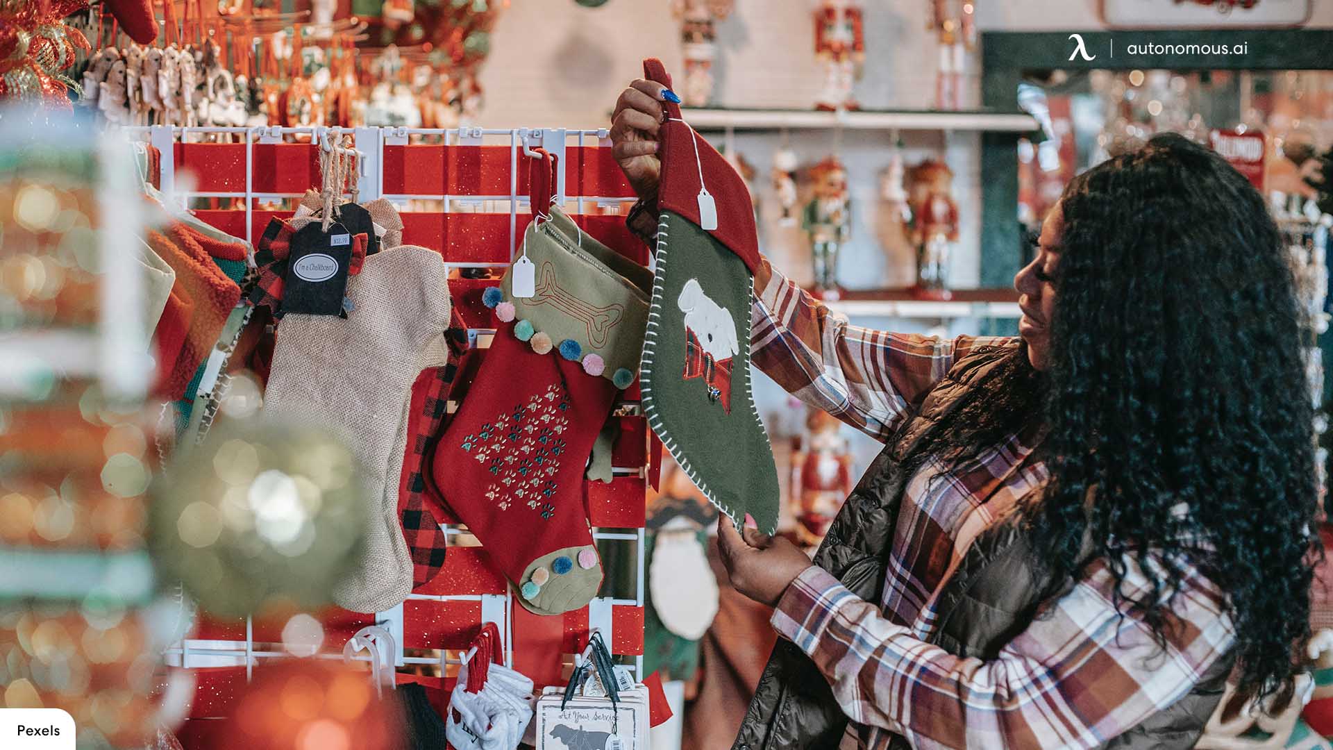 Hang Christmas Boots with christmas desk decorations