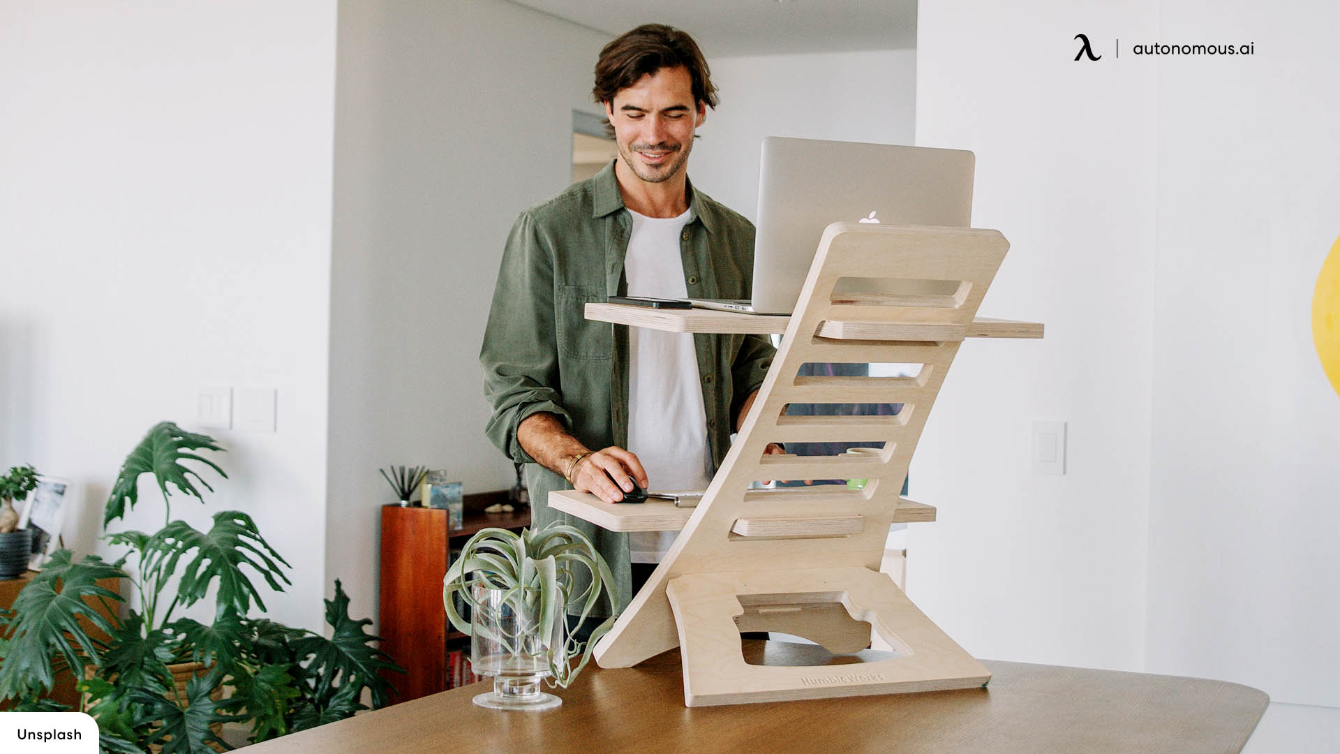 Better Energy with electric desk riser