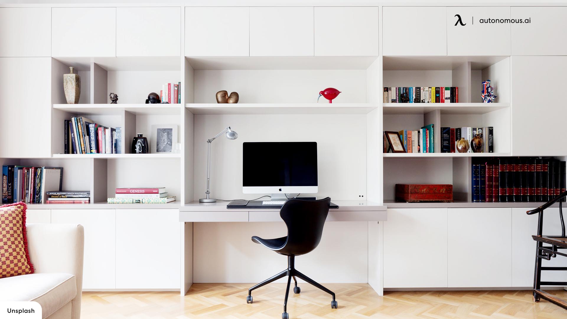 black home office clutter-free