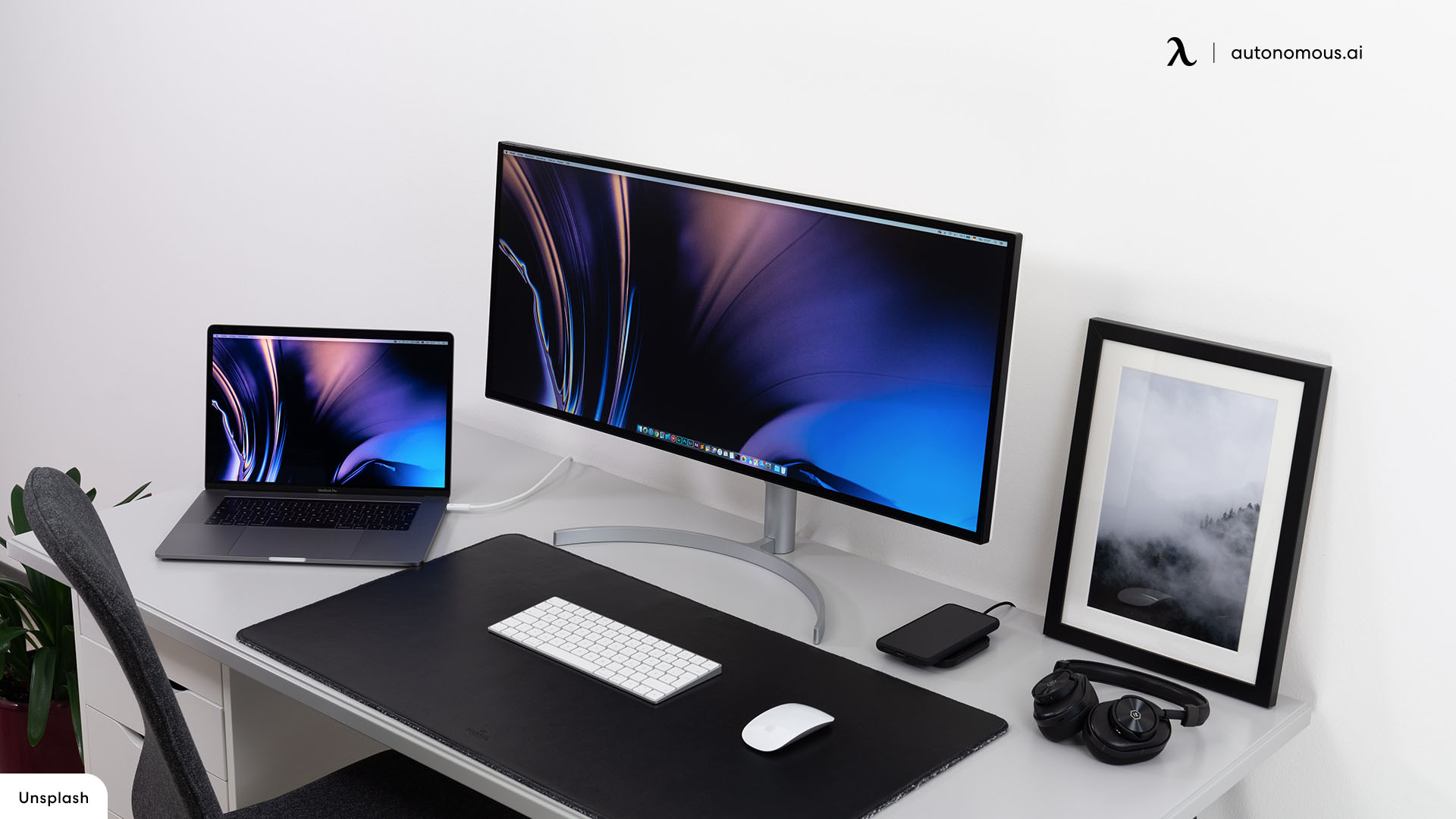 Pros and cons of Flat Monitors