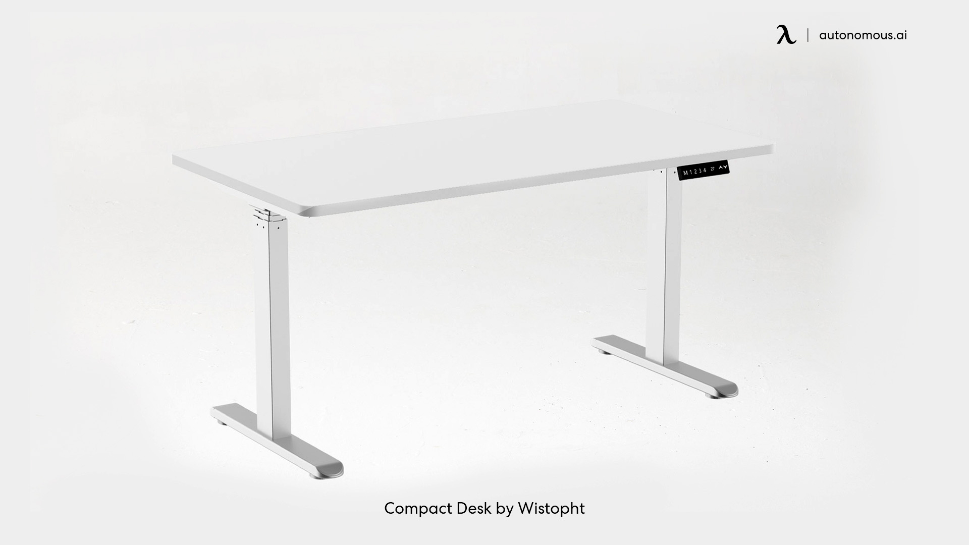 white compact desk by Wistopht