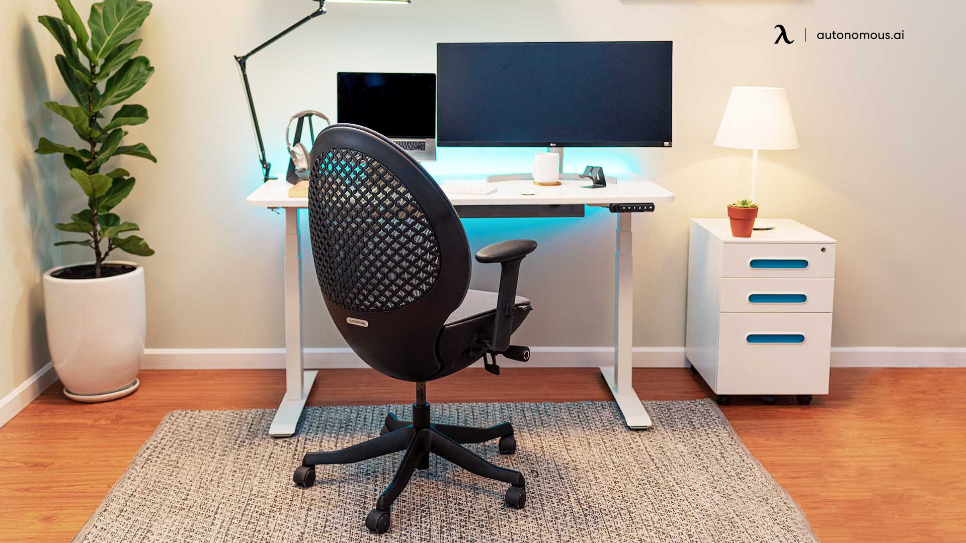 AvoChair comfortable black office chair